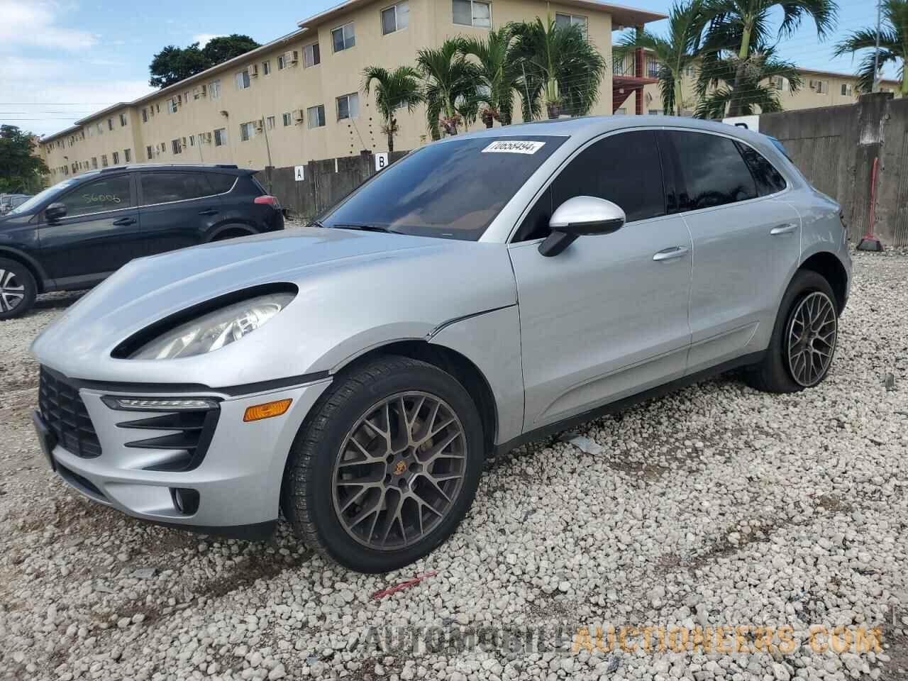 WP1AB2A52GLB57122 PORSCHE MACAN 2016