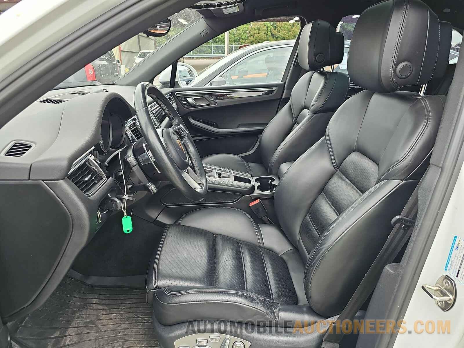 WP1AB2A52HLB10397 Porsche Macan 2017