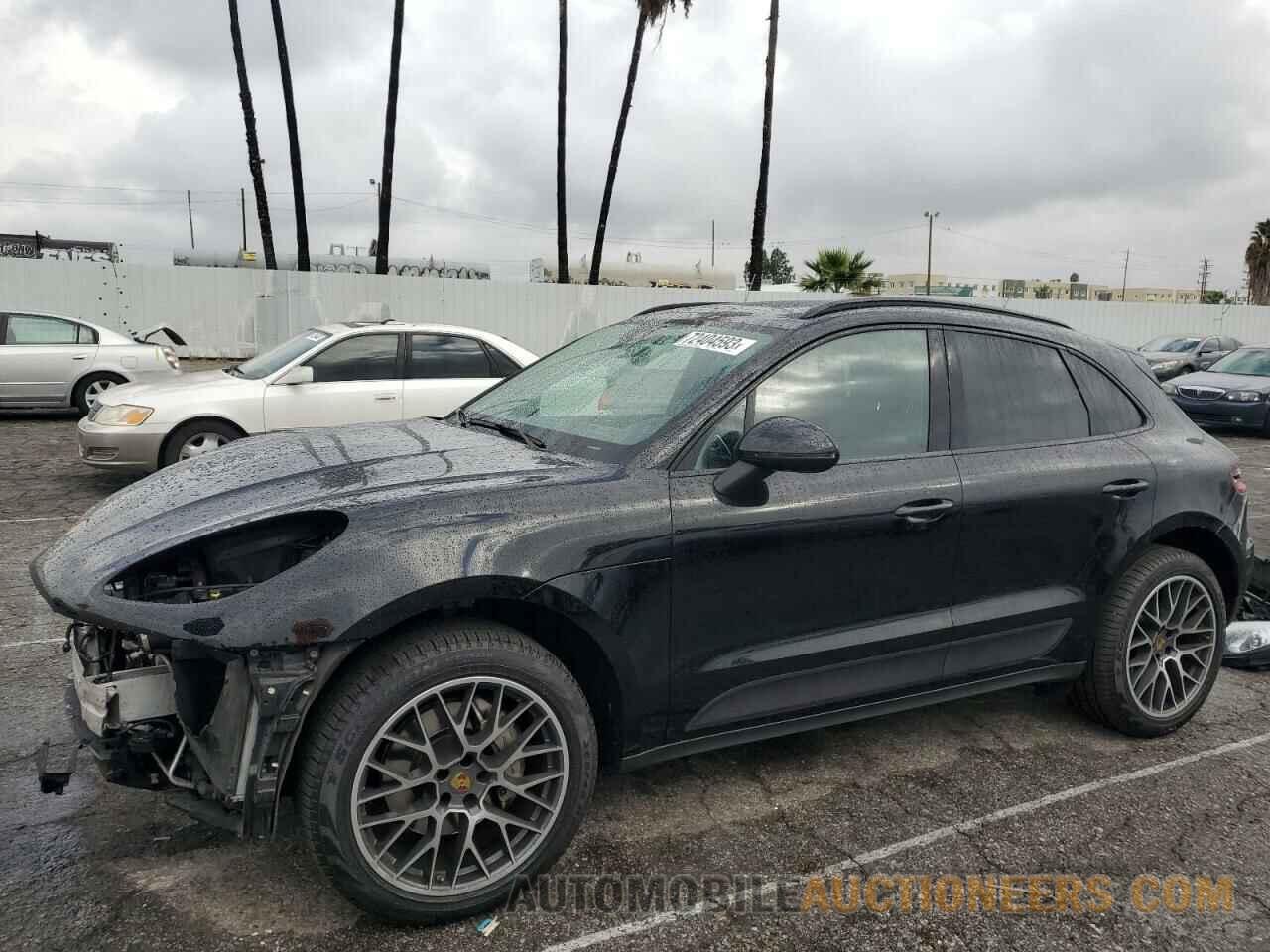 WP1AB2A53HLB17987 PORSCHE MACAN 2017