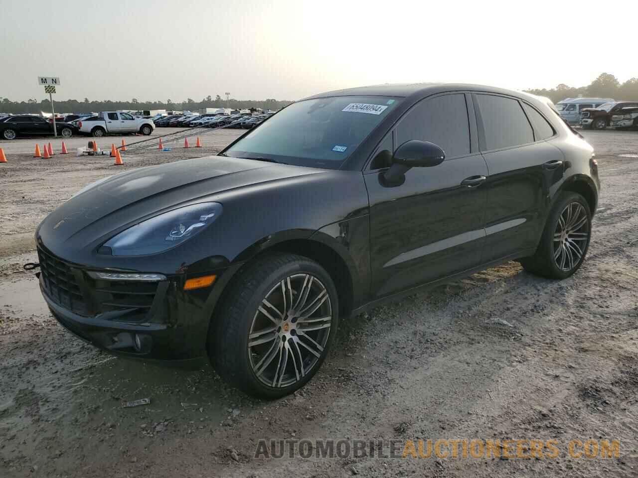 WP1AB2A54HLB13043 PORSCHE MACAN 2017