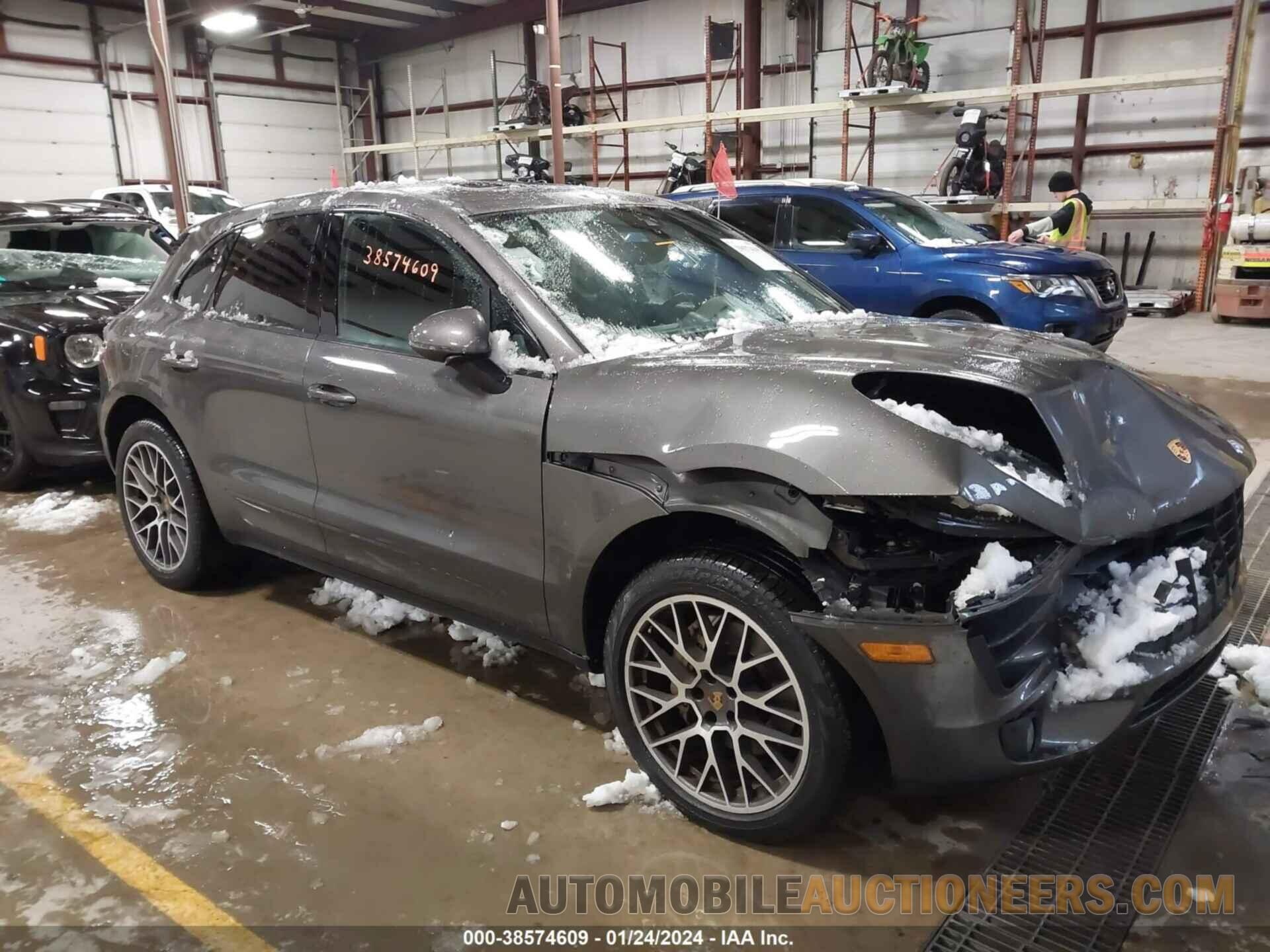 WP1AB2A55JLB40516 PORSCHE MACAN 2018