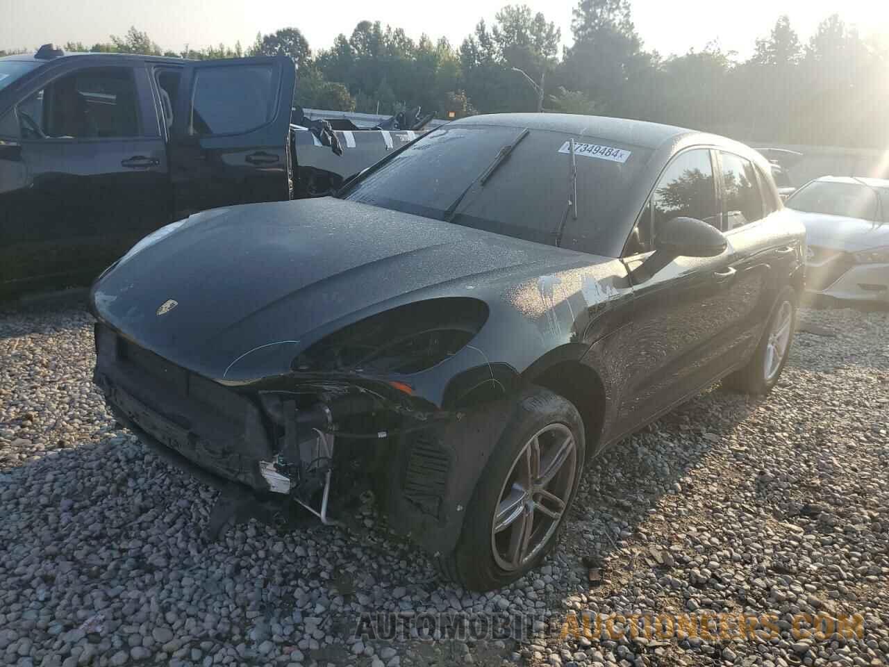 WP1AB2A56FLB70180 PORSCHE MACAN 2015