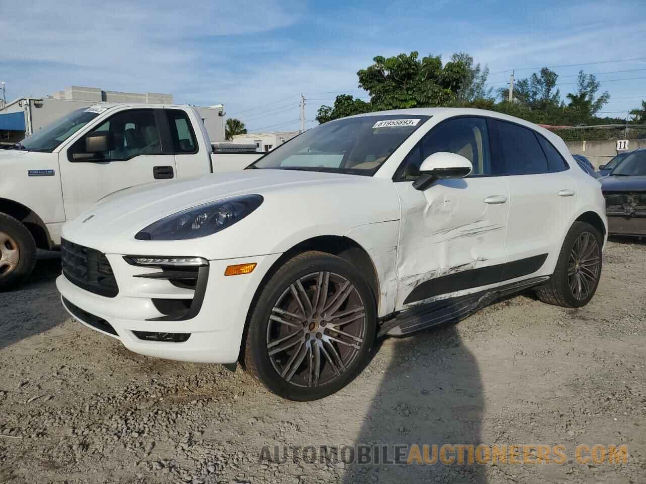 WP1AB2A58GLB41829 PORSCHE MACAN 2016