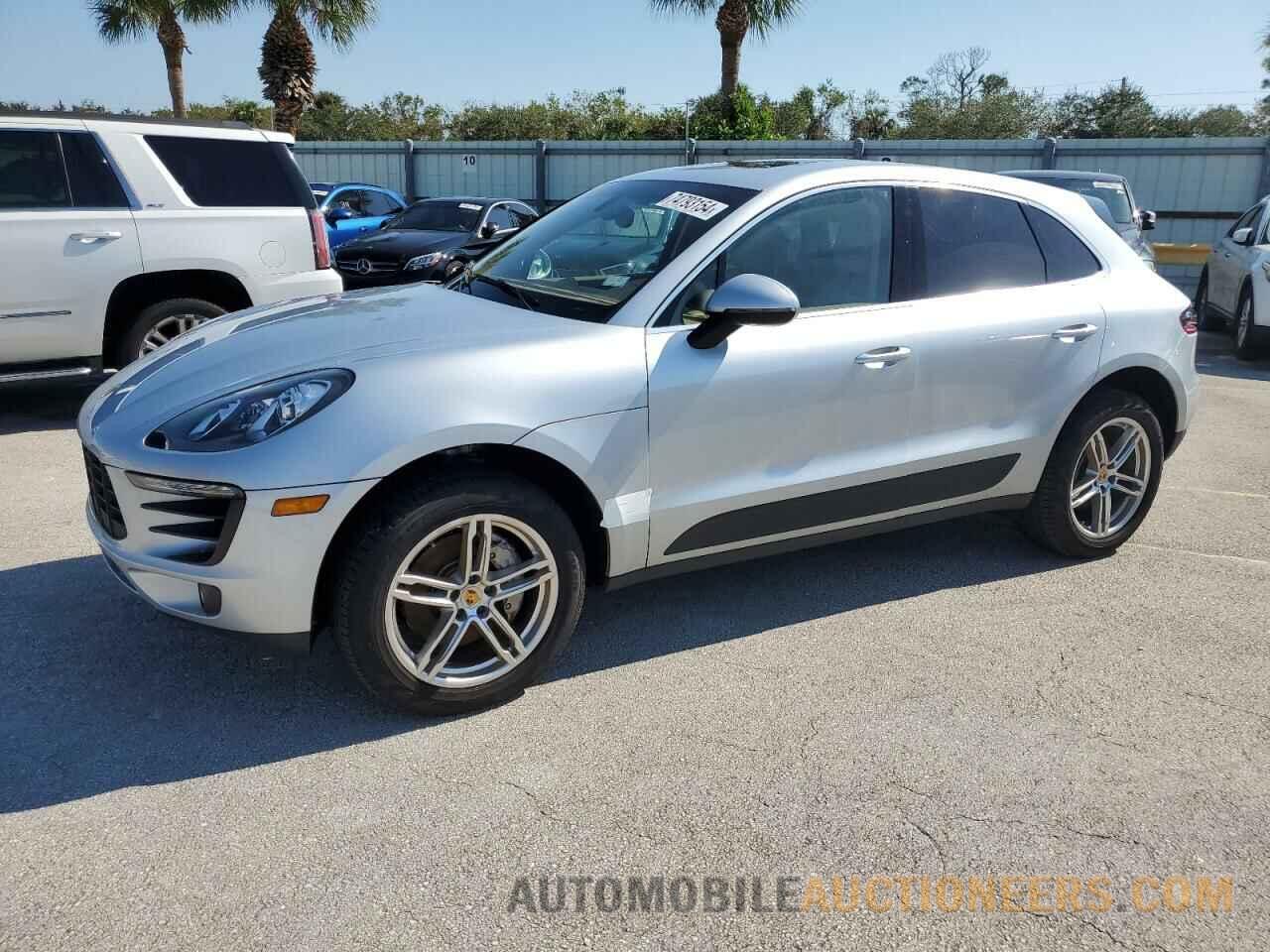 WP1AB2A59GLB45419 PORSCHE MACAN 2016