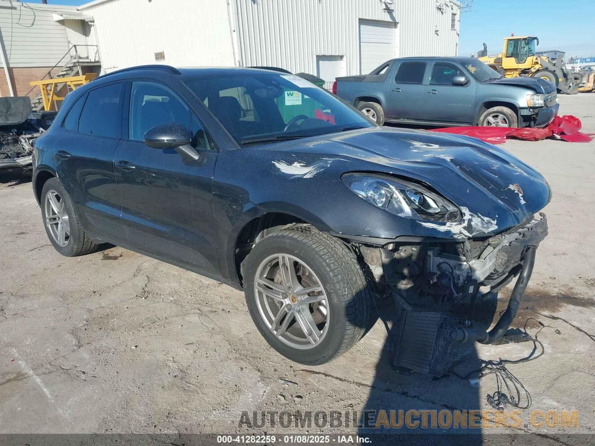 WP1AB2A59HLB16018 PORSCHE MACAN 2017