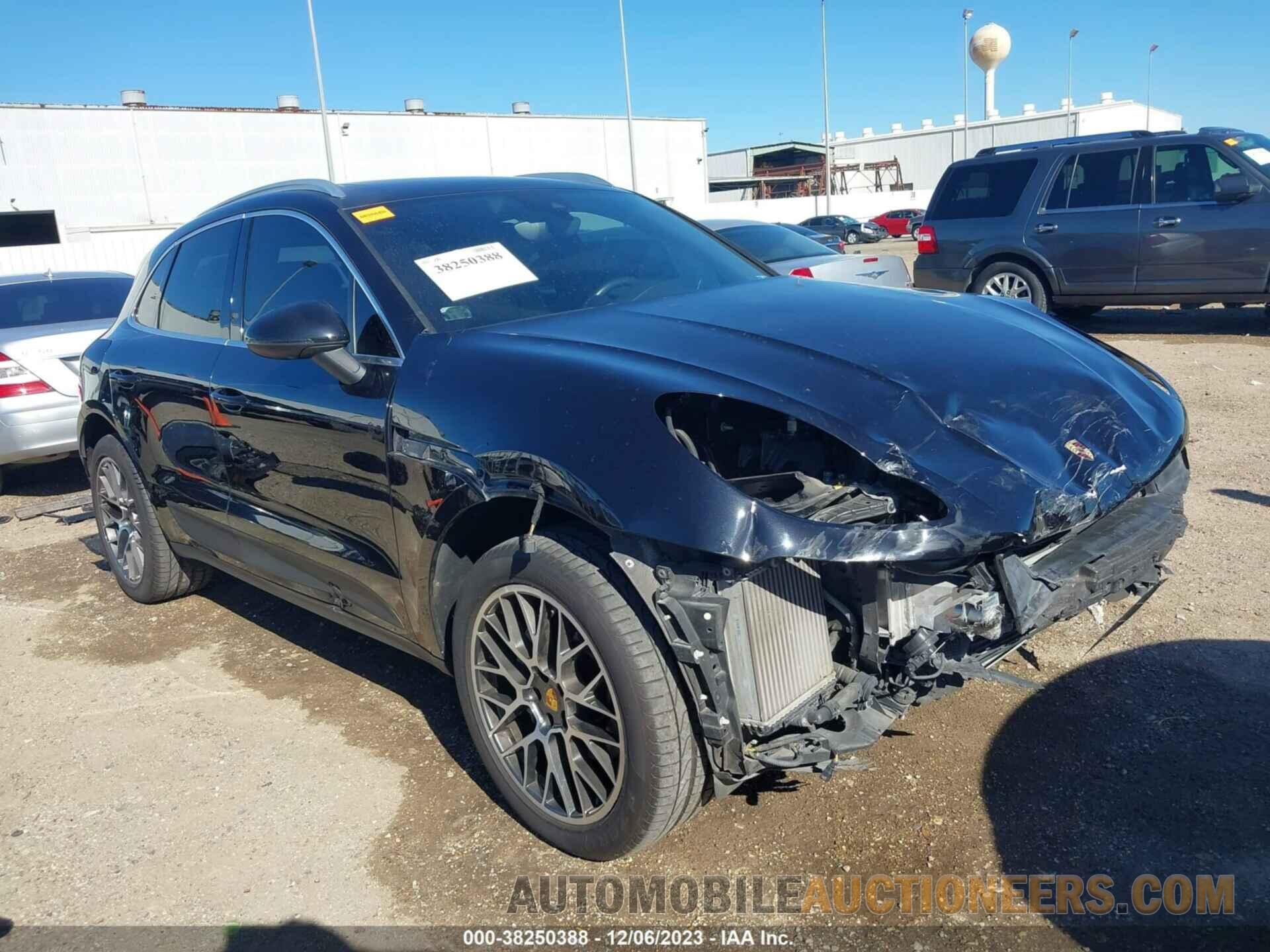 WP1AB2A5XJLB32511 PORSCHE MACAN 2018