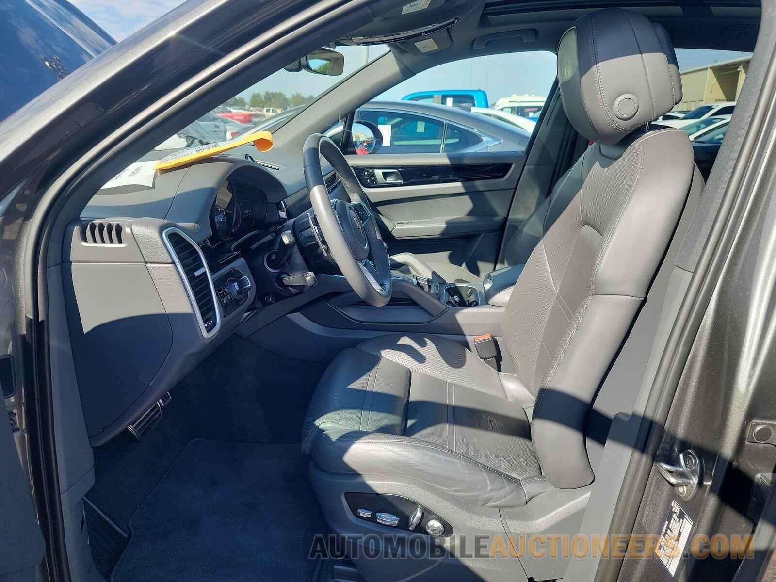 WP1AB2AY9KDA64899 Porsche Cayenne S 2019