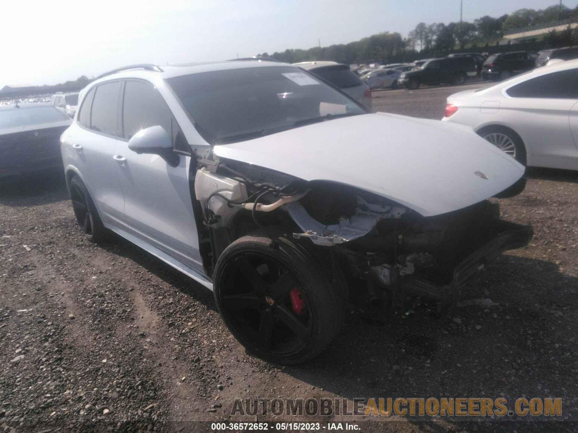 WP1AC2A24FLA82716 PORSCHE CAYENNE 2015