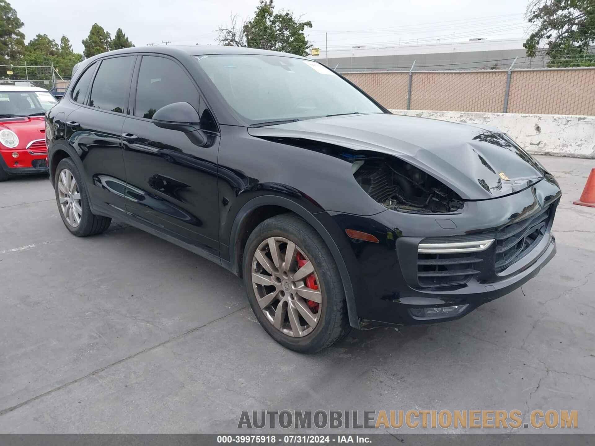 WP1AC2A25FLA80604 PORSCHE CAYENNE 2015