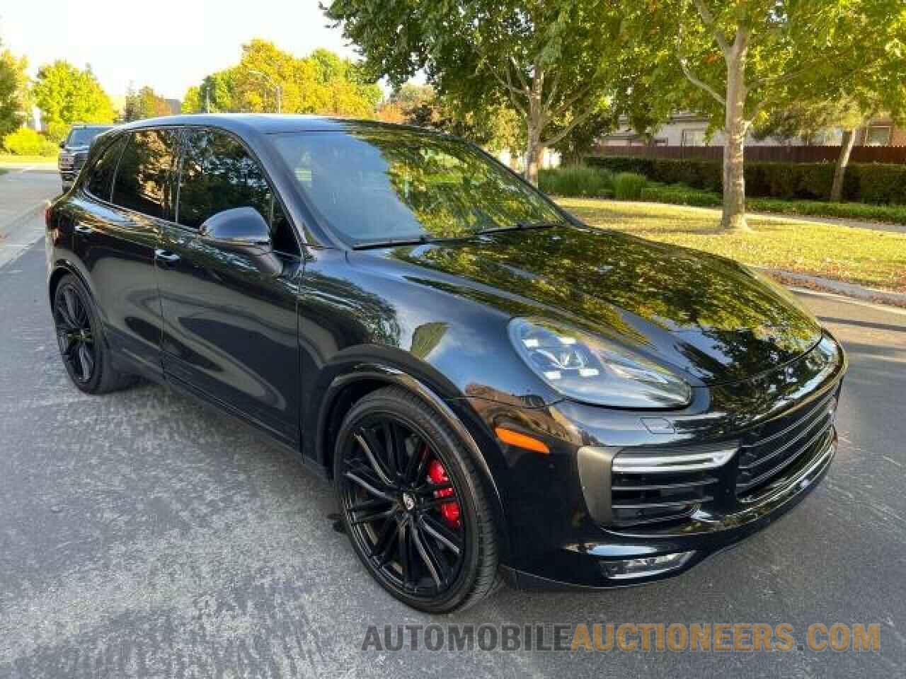 WP1AC2A28FLA80659 PORSCHE CAYENNE 2015