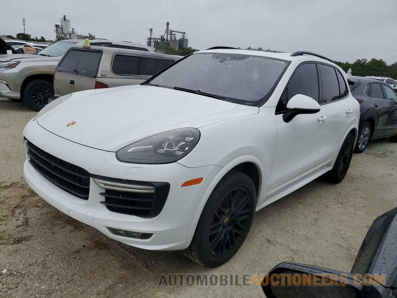 WP1AD2A20GLA72991 PORSCHE CAYENNE 2016