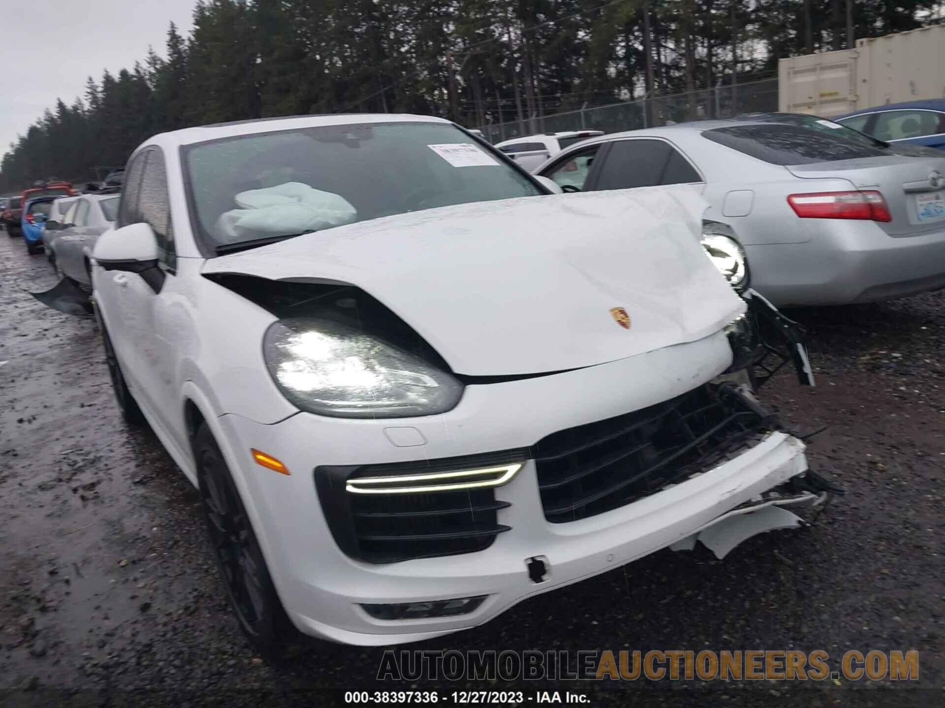 WP1AD2A24JLA81099 PORSCHE CAYENNE 2018