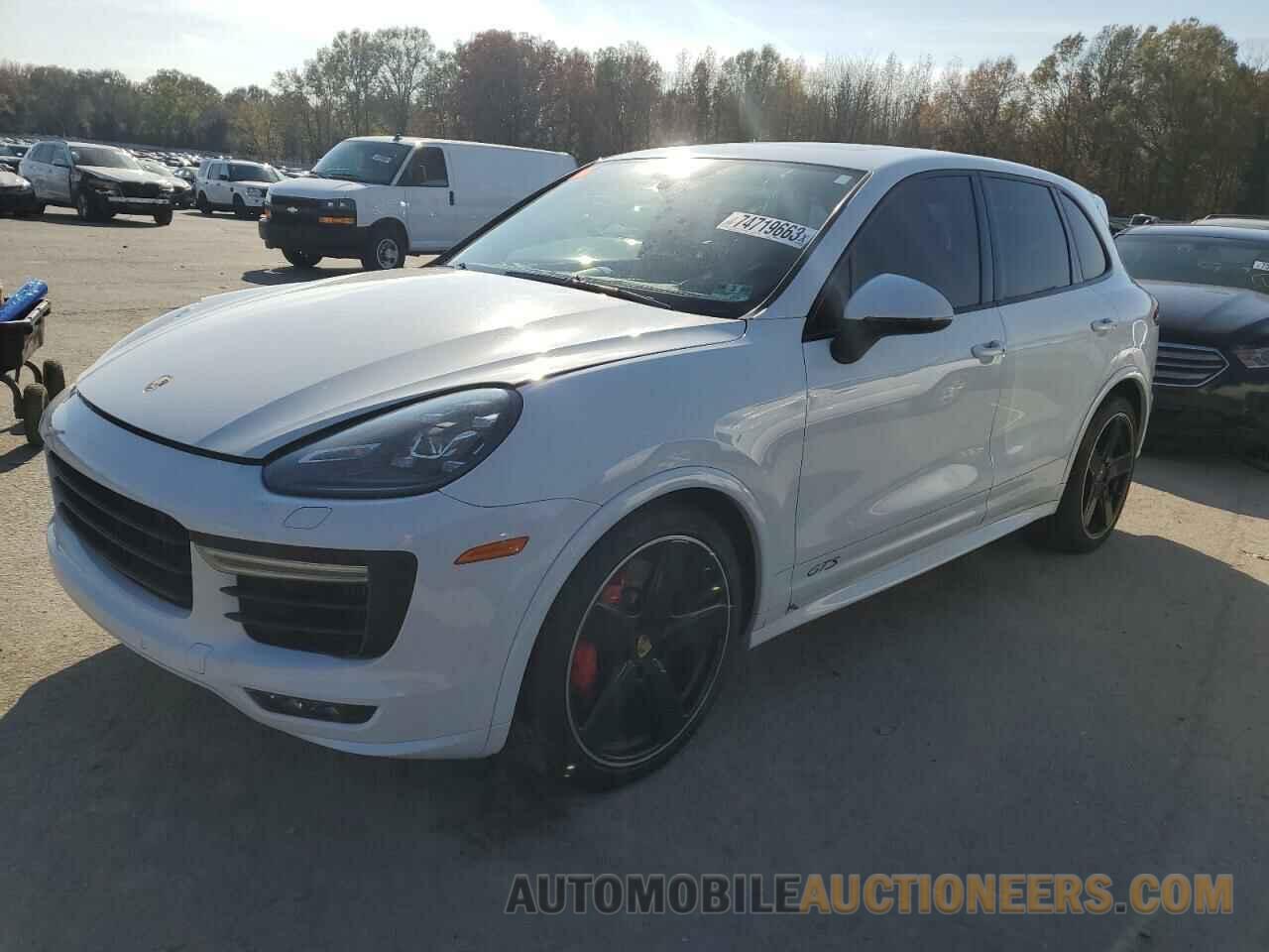 WP1AD2A26HLA80384 PORSCHE CAYENNE 2017