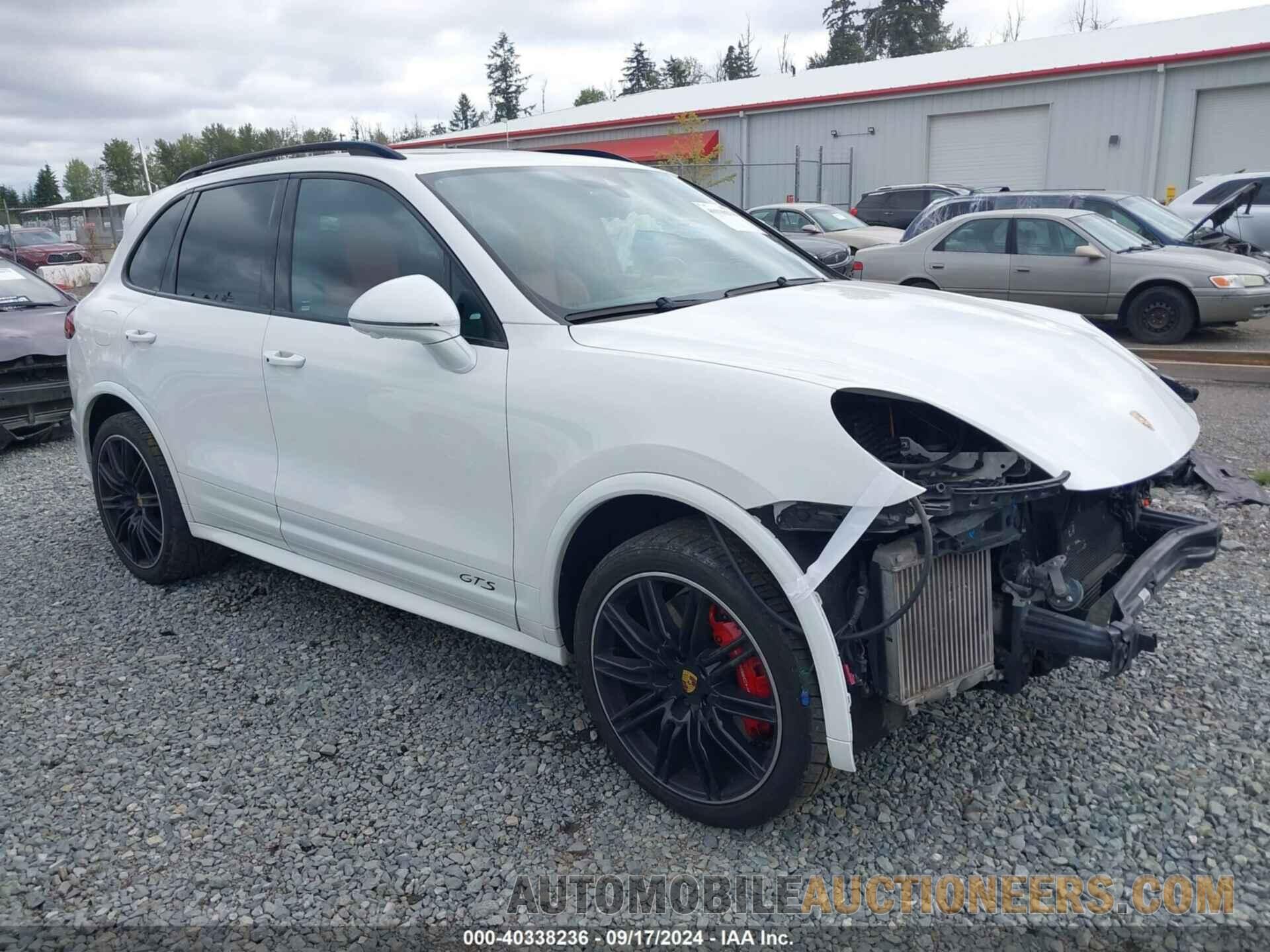 WP1AD2A29JLA80546 PORSCHE CAYENNE 2018