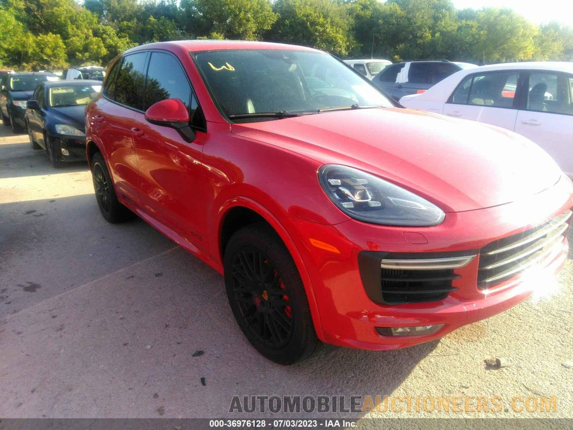 WP1AD2A2XGLA79530 PORSCHE CAYENNE 2016