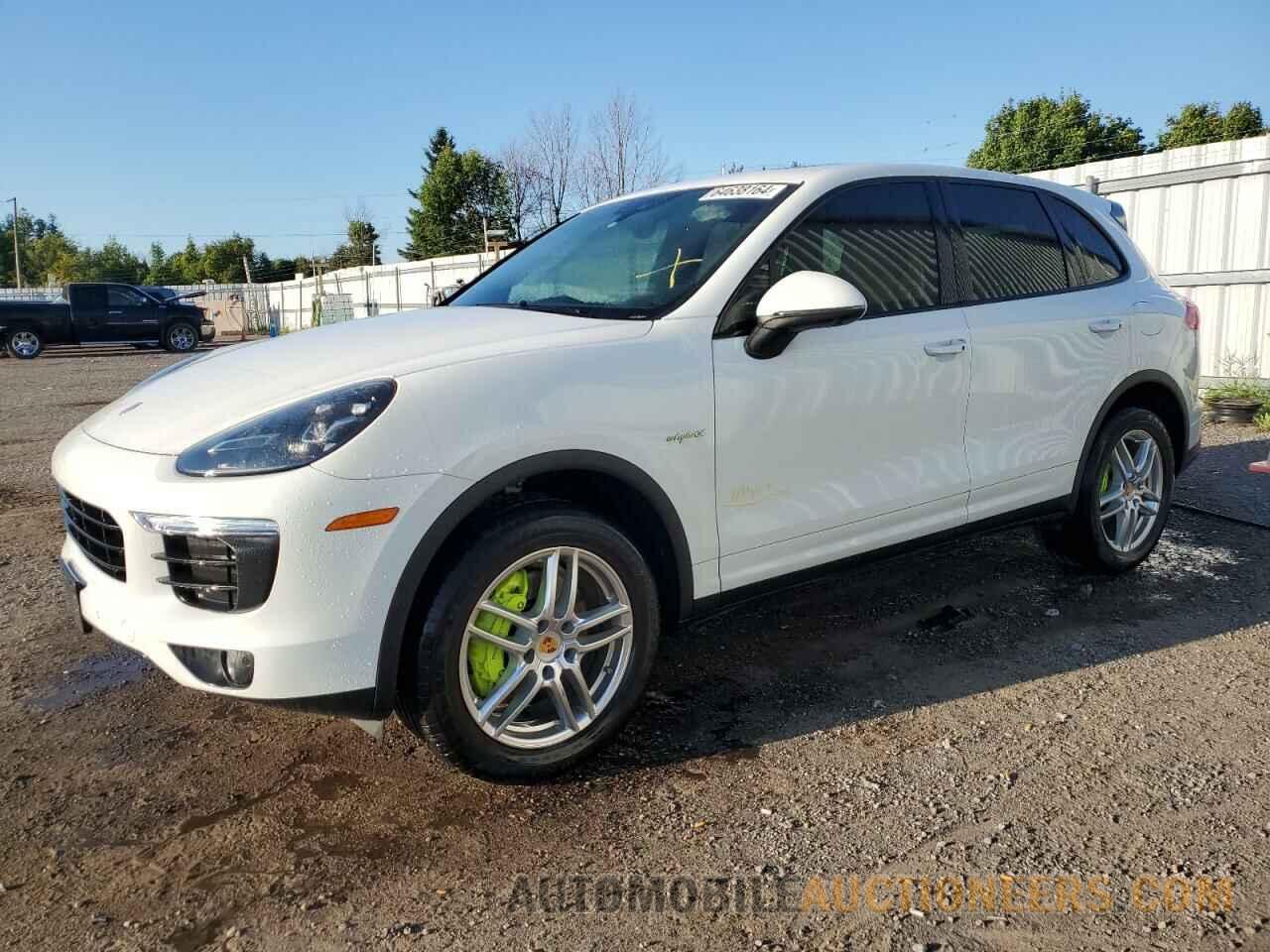 WP1AE2A20GLA59042 PORSCHE CAYENNE 2016