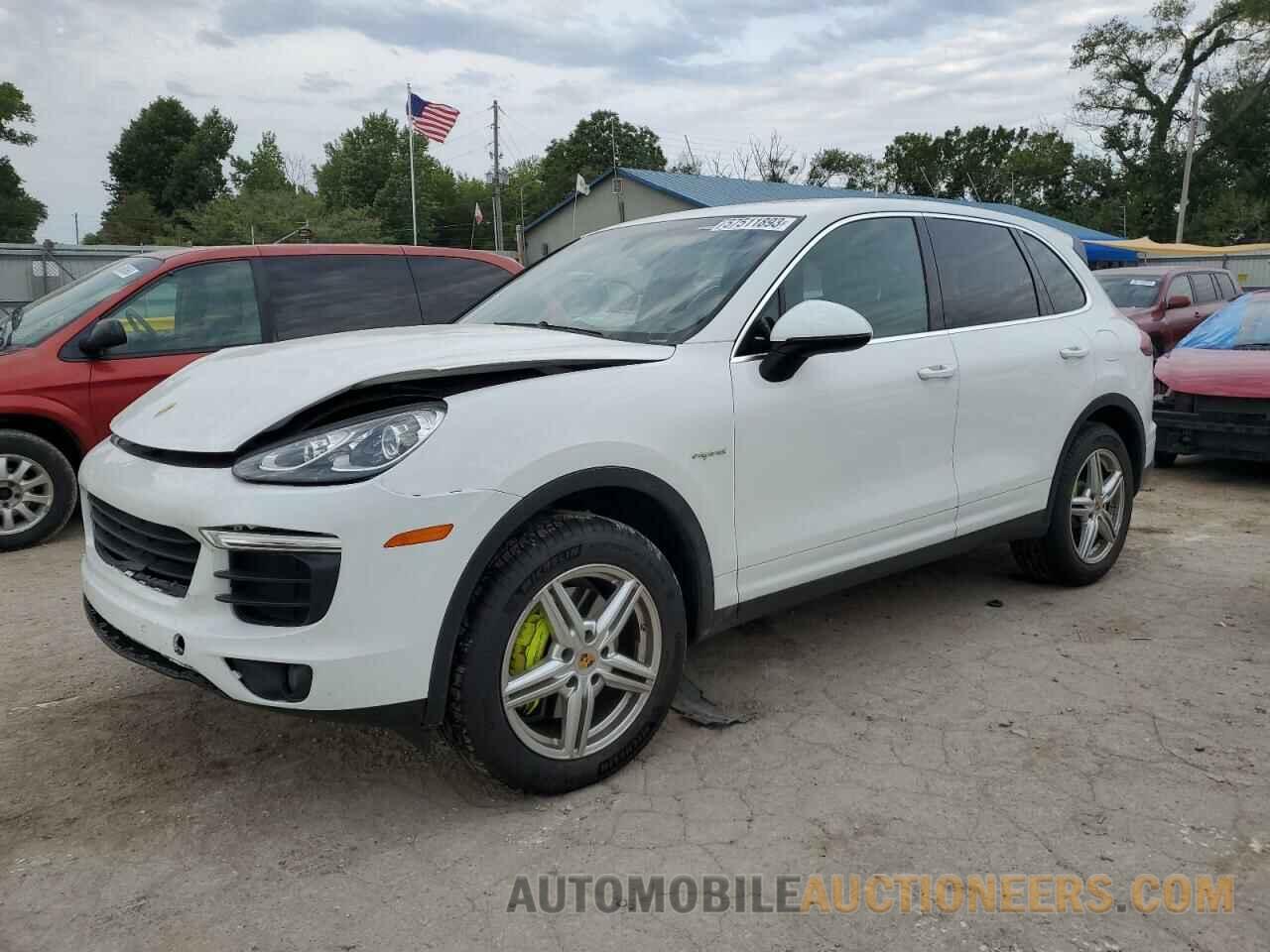 WP1AE2A20GLA62118 PORSCHE CAYENNE 2016