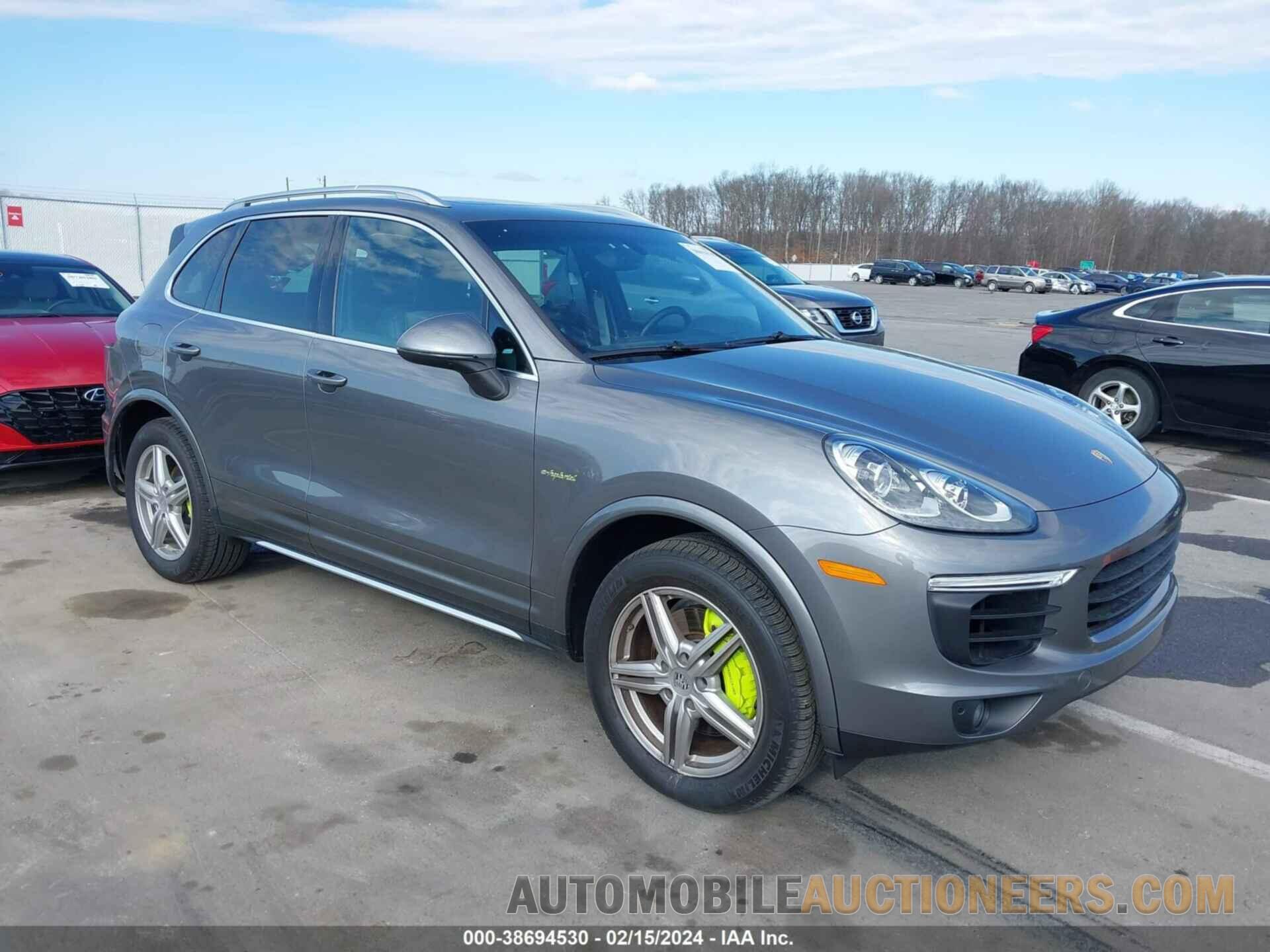 WP1AE2A20HLA71130 PORSCHE CAYENNE E-HYBRID 2017