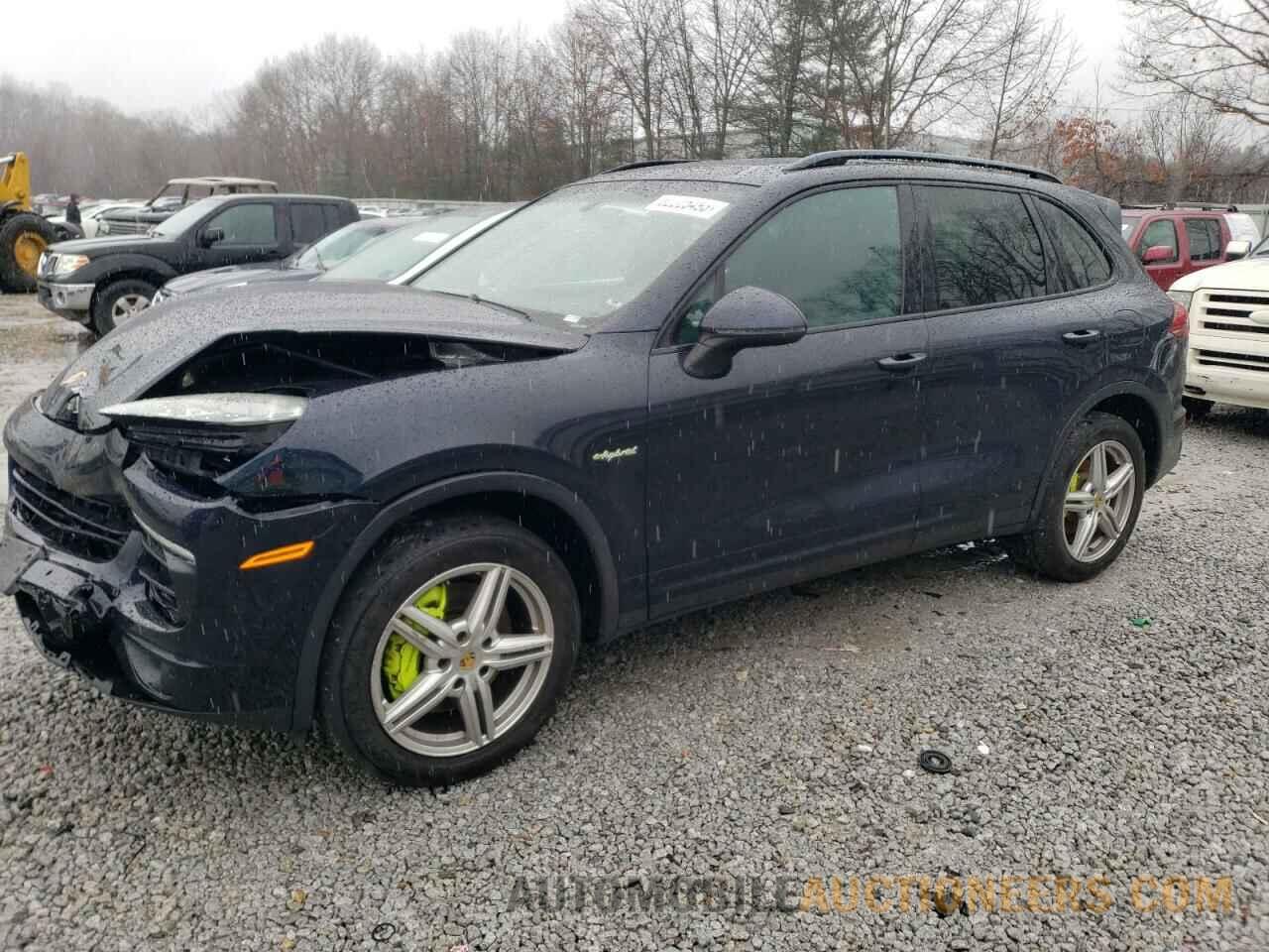 WP1AE2A21GLA17530 PORSCHE CAYENNE 2016