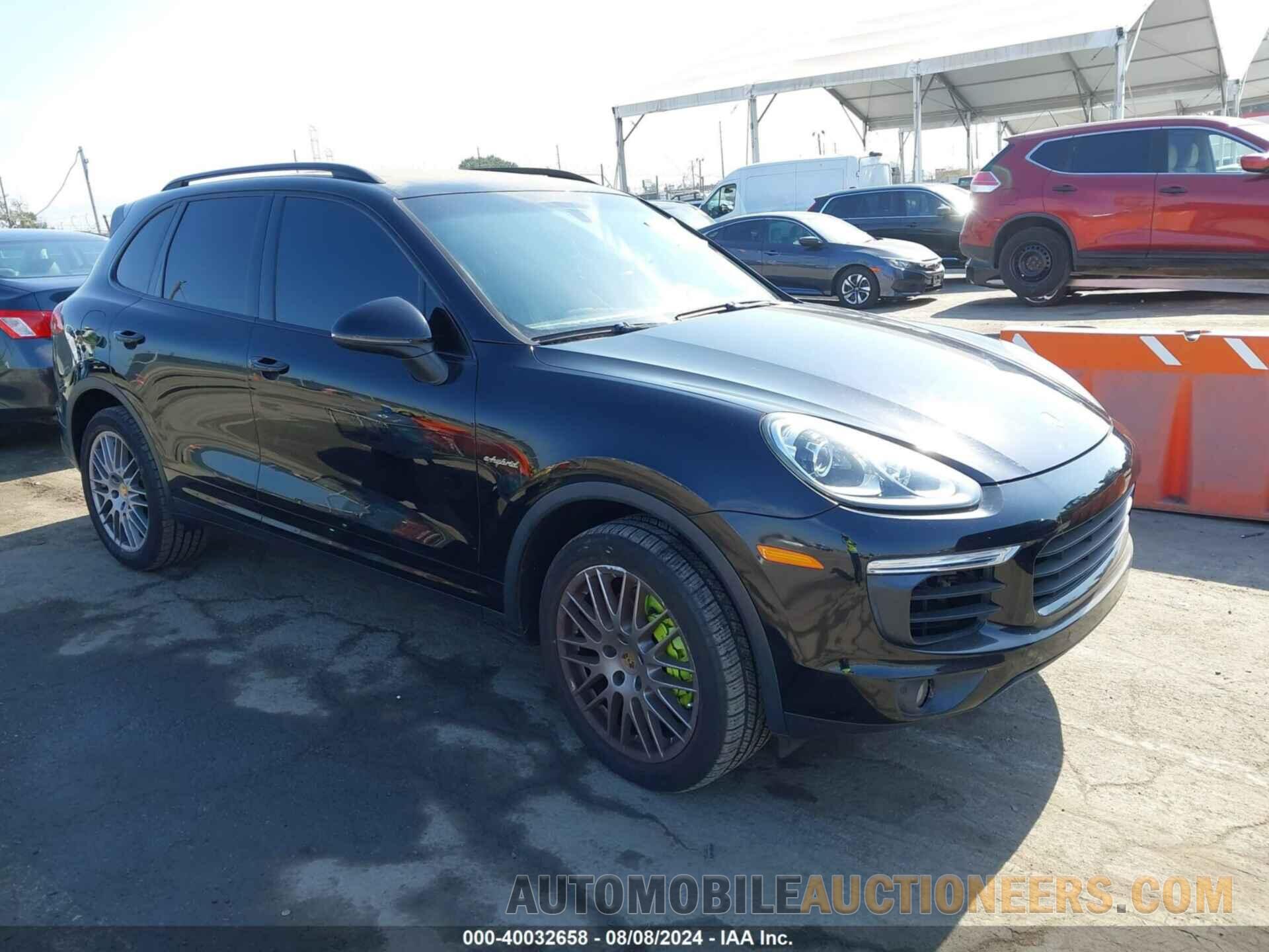 WP1AE2A21GLA58594 PORSCHE CAYENNE 2016