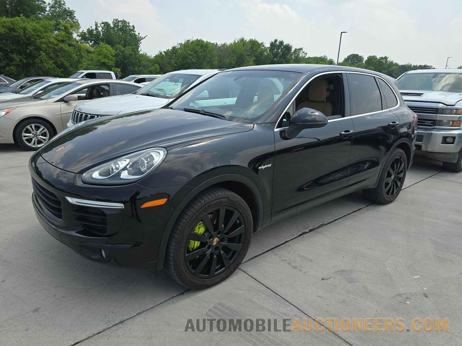 WP1AE2A22FLA50549 Porsche Cayenne 2015