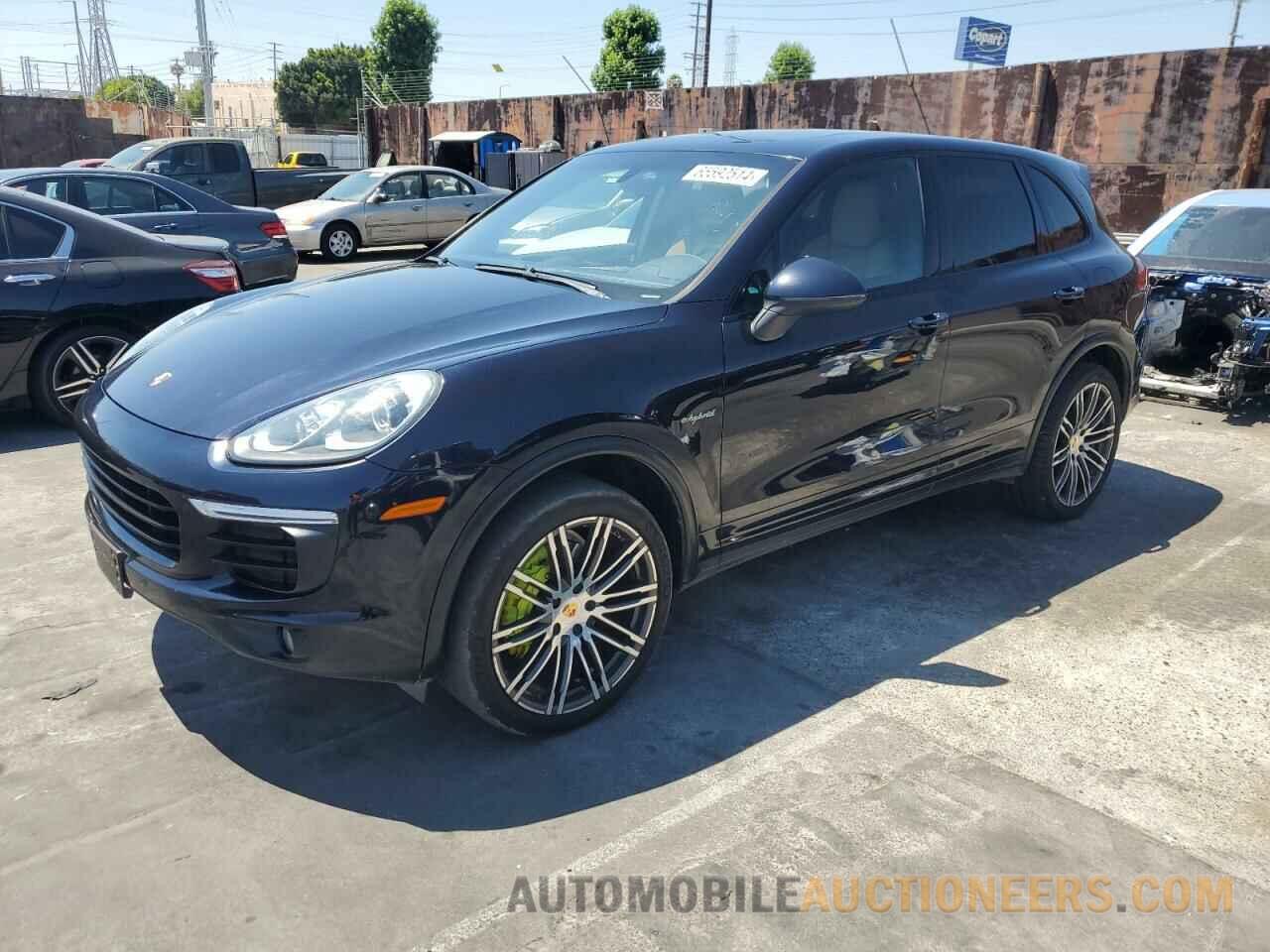 WP1AE2A22GLA61911 PORSCHE CAYENNE 2016