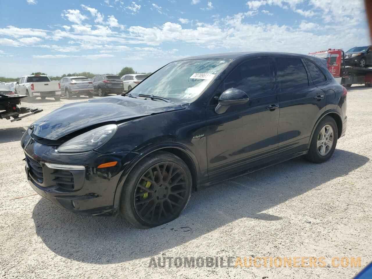 WP1AE2A23FLA52410 PORSCHE CAYENNE 2015