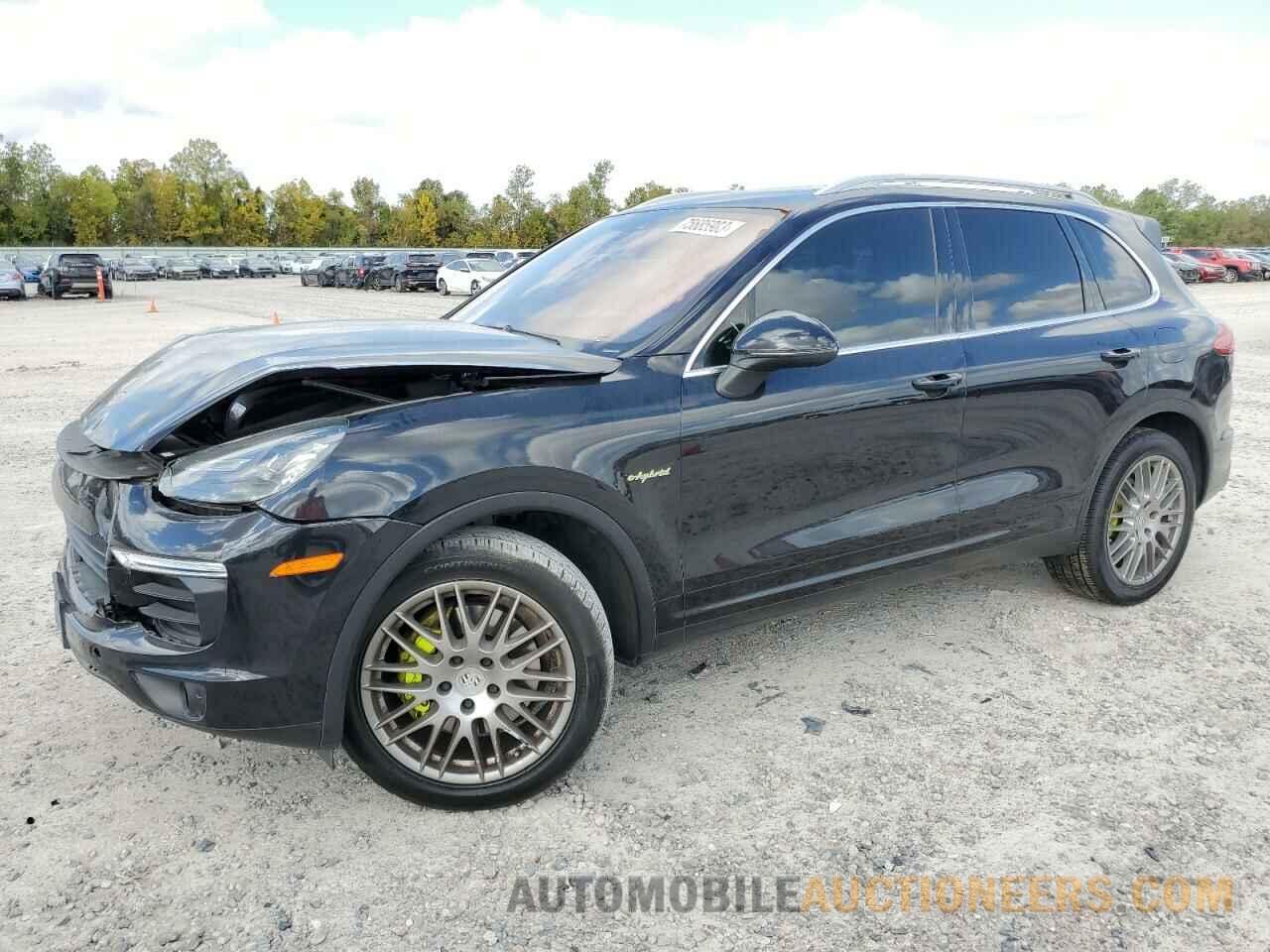 WP1AE2A23GLA64848 PORSCHE CAYENNE 2016