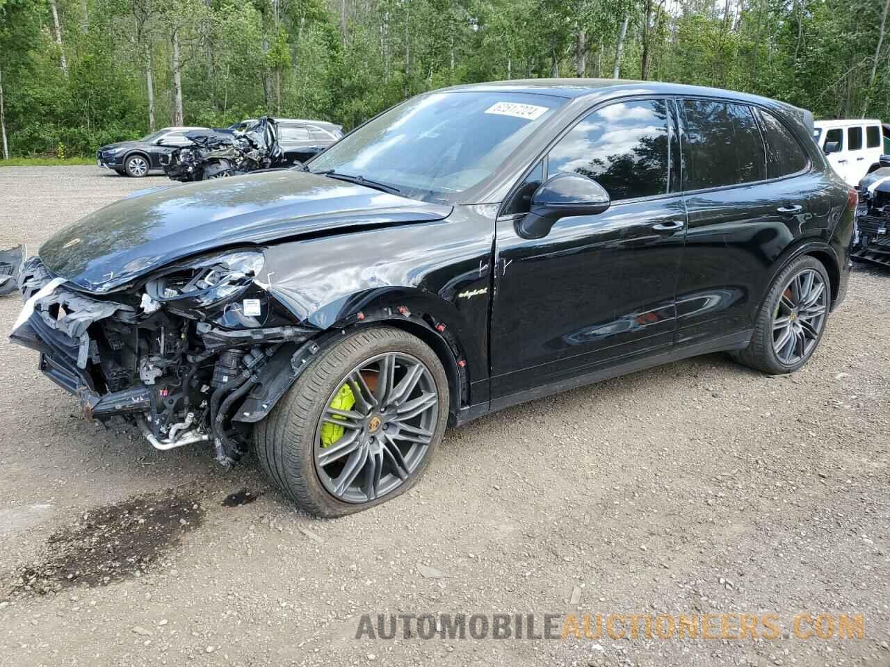 WP1AE2A24HLA70076 PORSCHE CAYENNE 2017