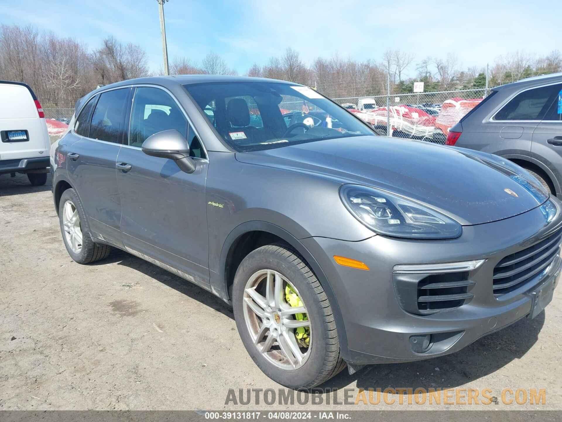 WP1AE2A25FLA53266 PORSCHE CAYENNE E-HYBRID 2015