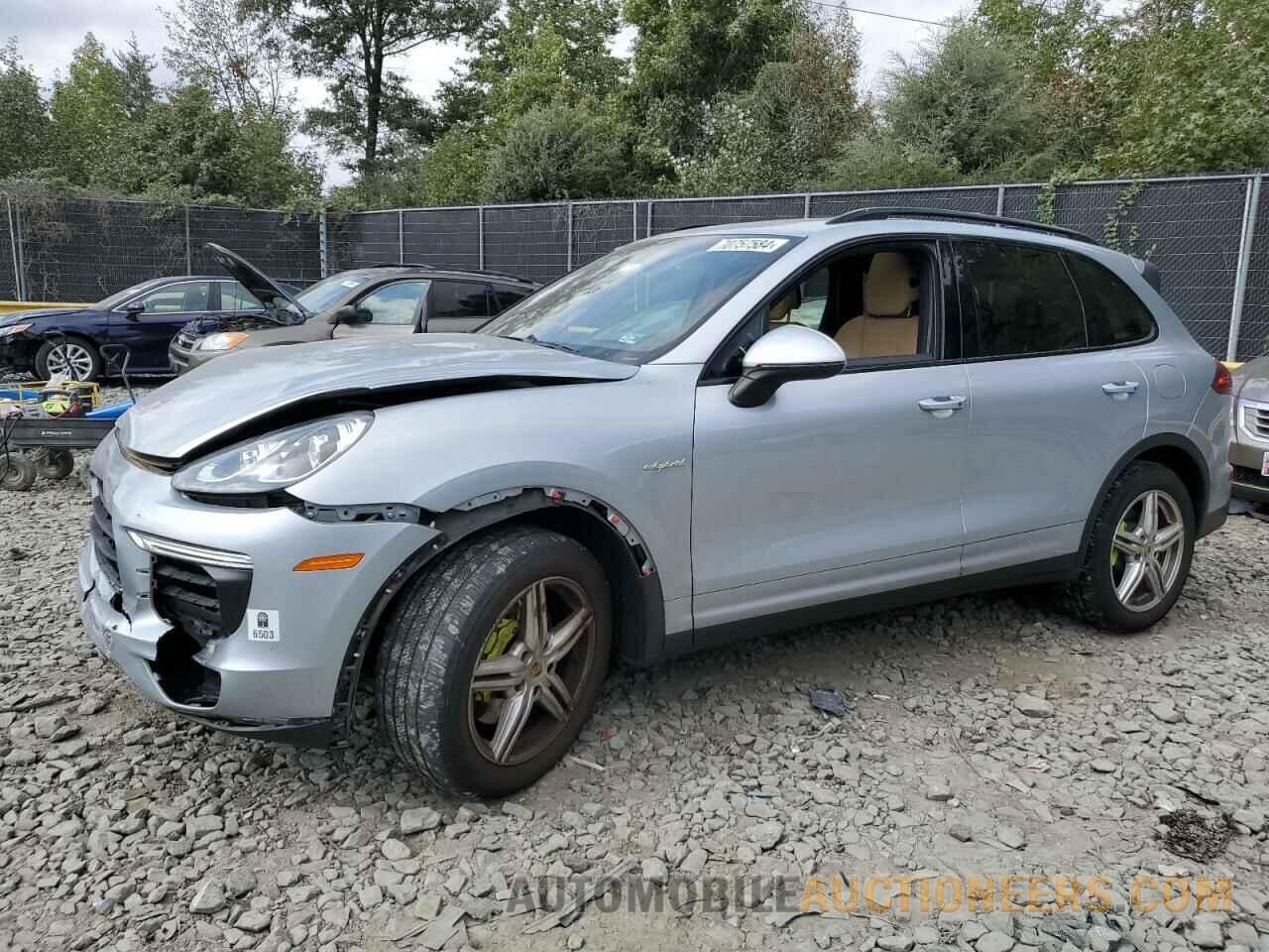 WP1AE2A26GLA64374 PORSCHE CAYENNE 2016