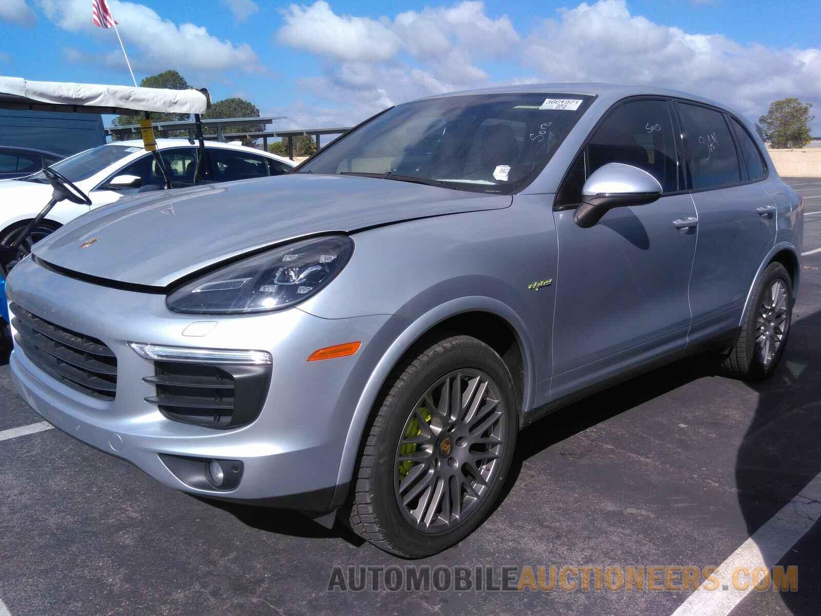 WP1AE2A26HLA69141 Porsche Cayenne S 2017