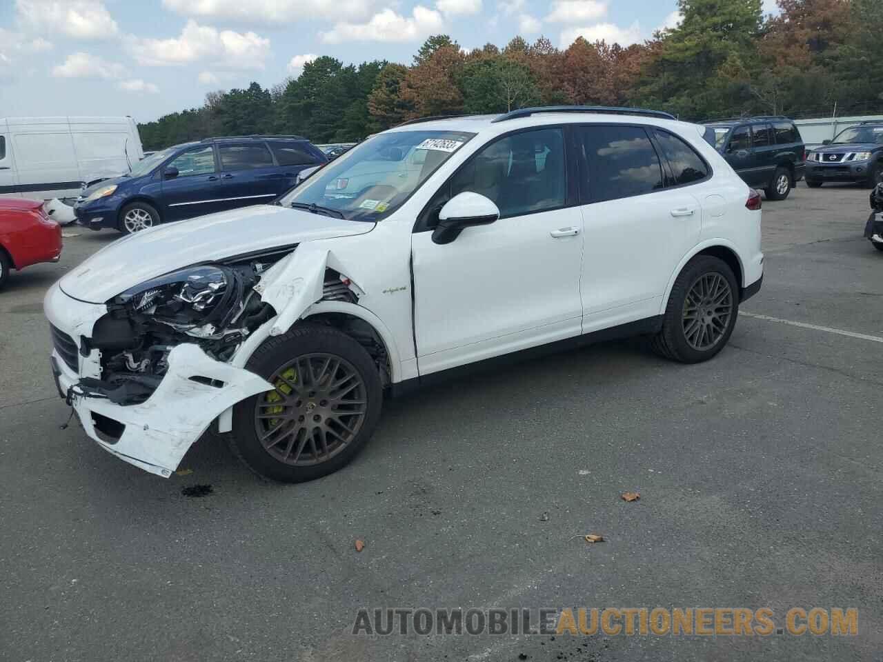 WP1AE2A26HLA75053 PORSCHE CAYENNE 2017