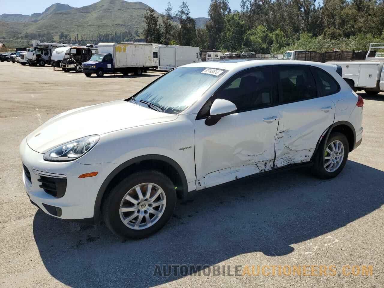 WP1AE2A27GLA62097 PORSCHE CAYENNE 2016