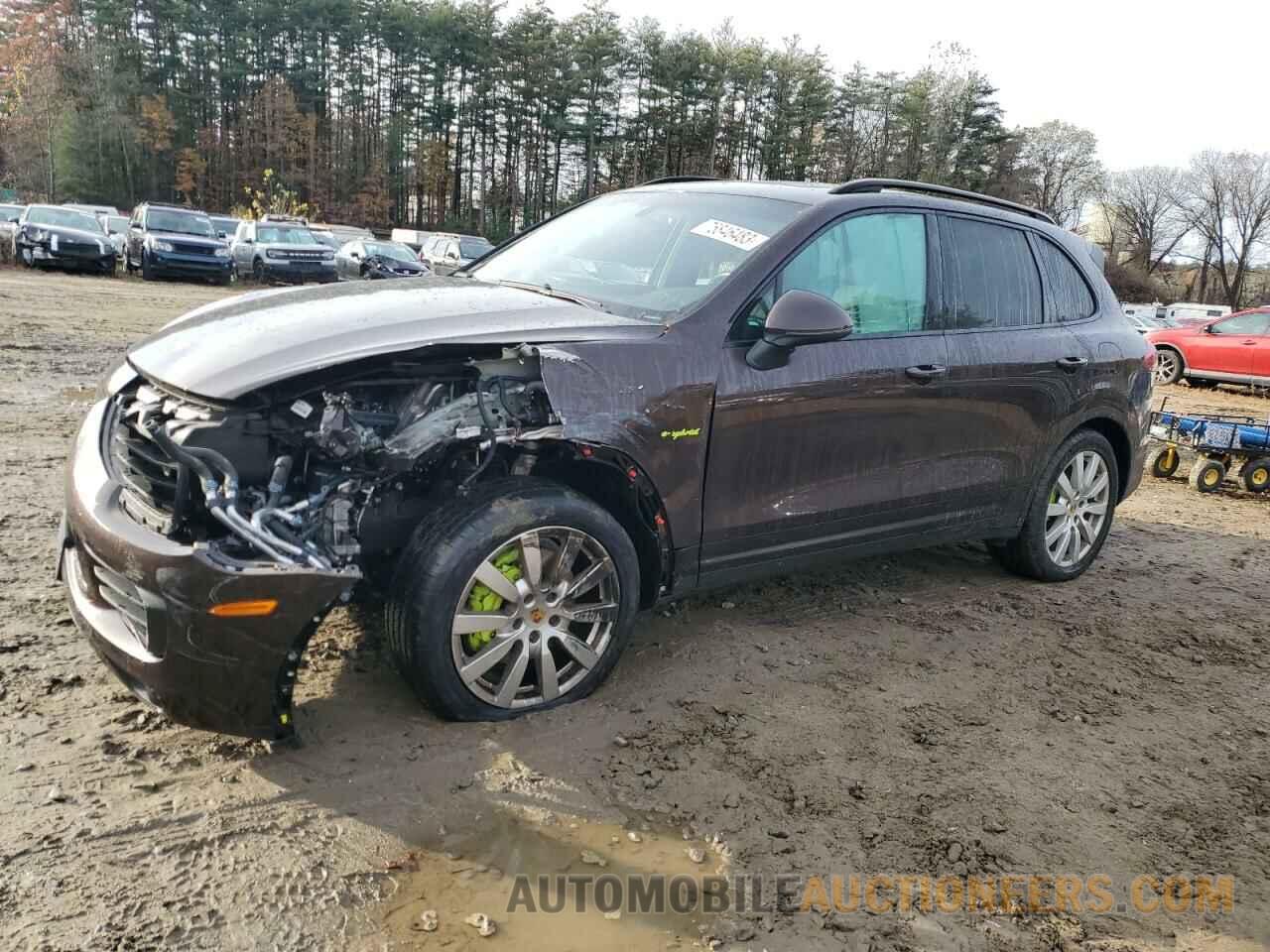 WP1AE2A29GLA18604 PORSCHE CAYENNE 2016