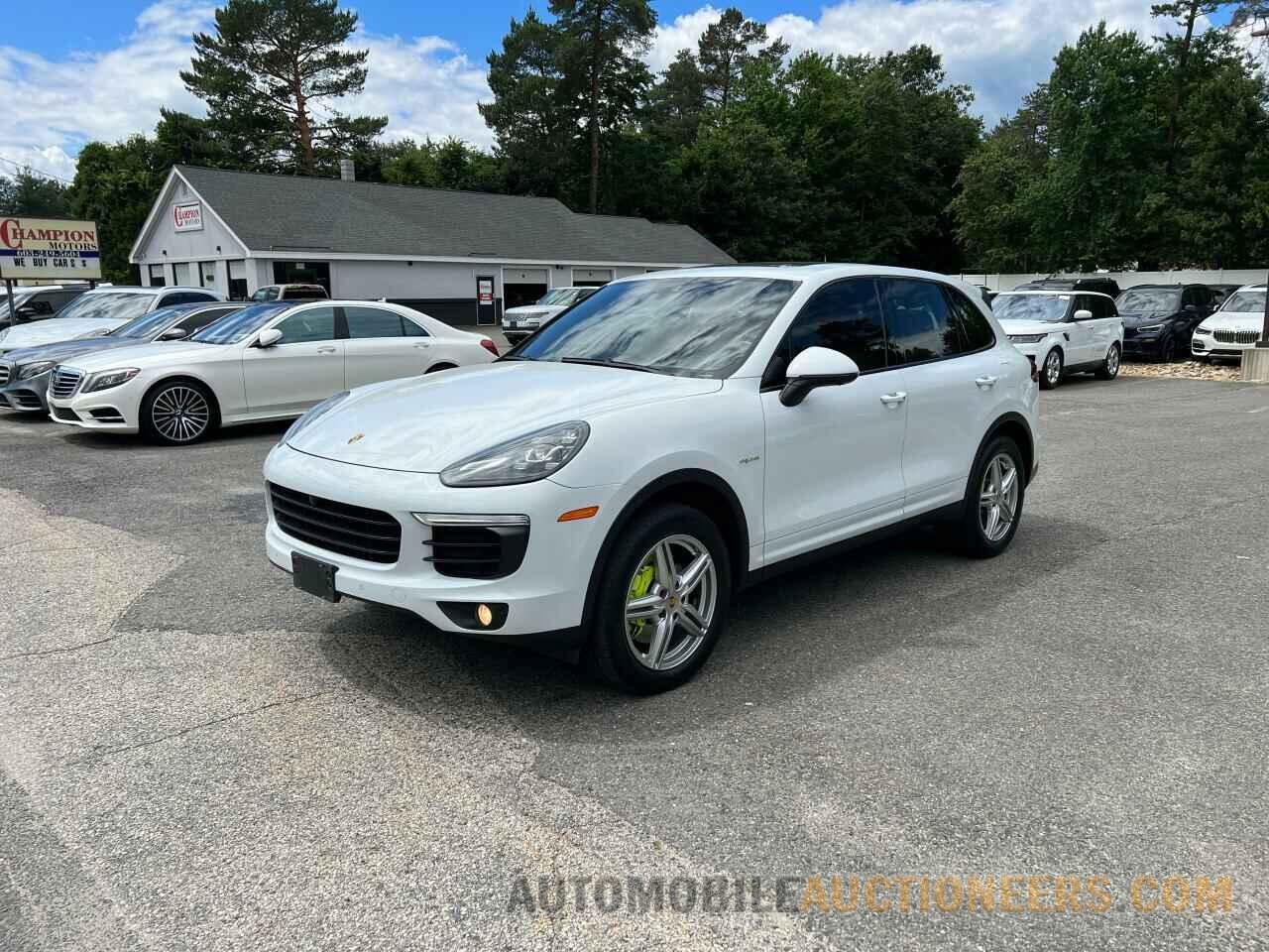 WP1AE2A29GLA62277 PORSCHE CAYENNE 2016