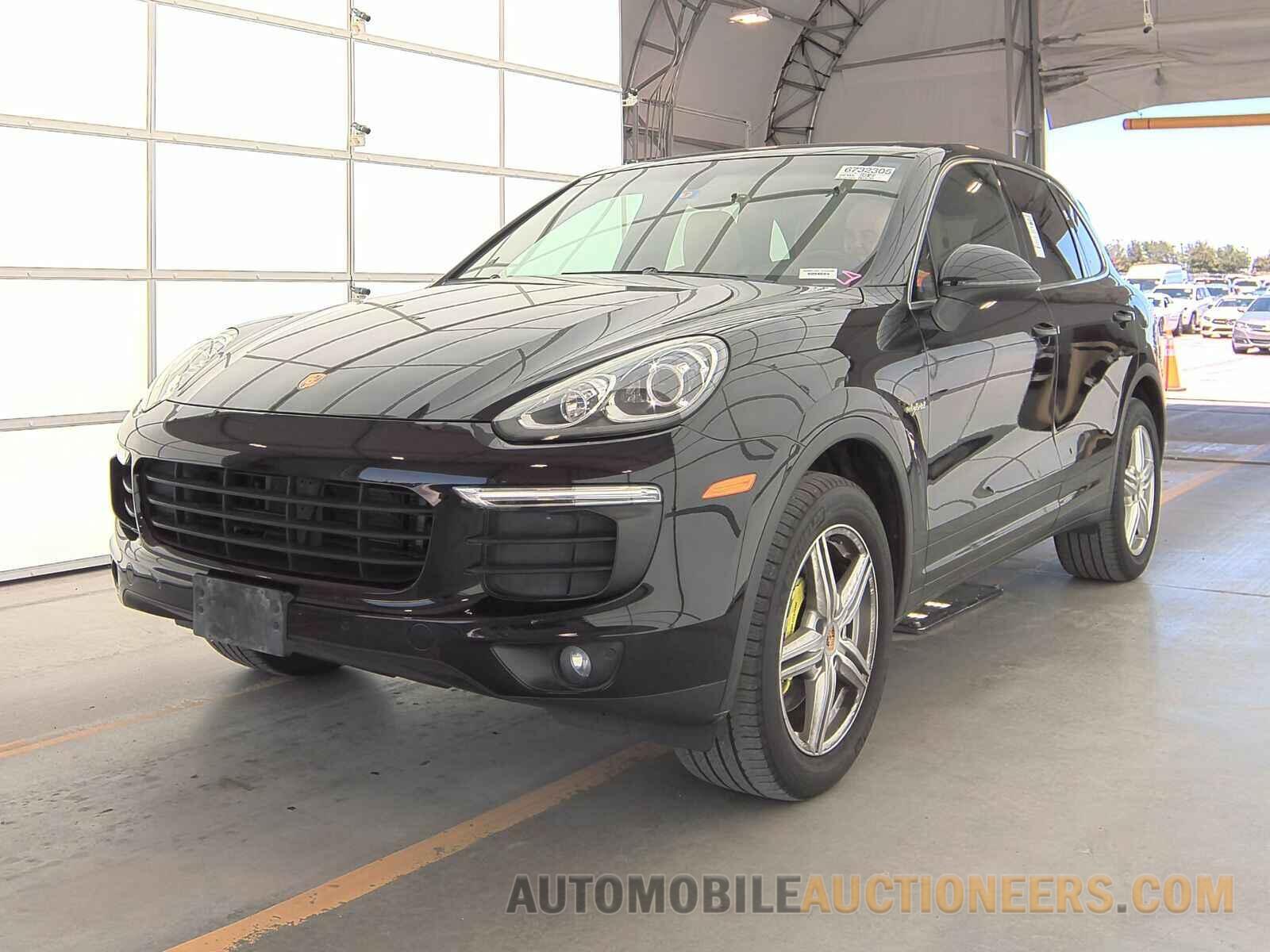 WP1AE2A29GLA62764 Porsche Cayenne 2016