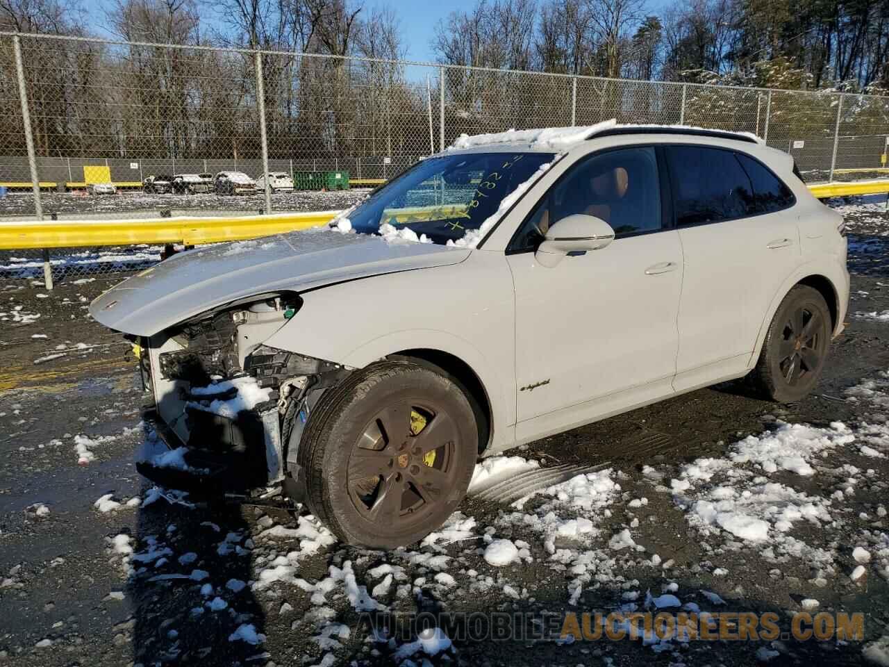 WP1AE2AY2MDA24139 PORSCHE CAYENNE 2021