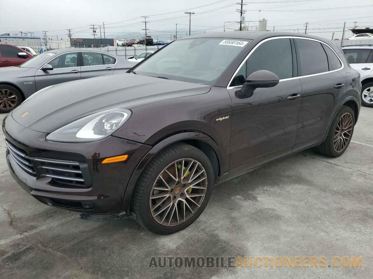 WP1AE2AY4LDA22102 PORSCHE CAYENNE 2020