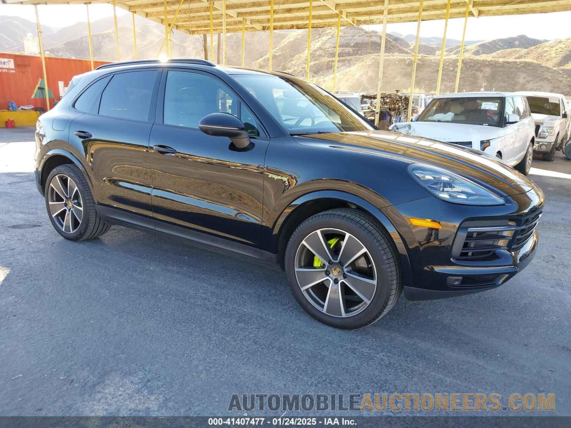 WP1AE2AY6KDA50501 PORSCHE CAYENNE E-HYBRID 2019