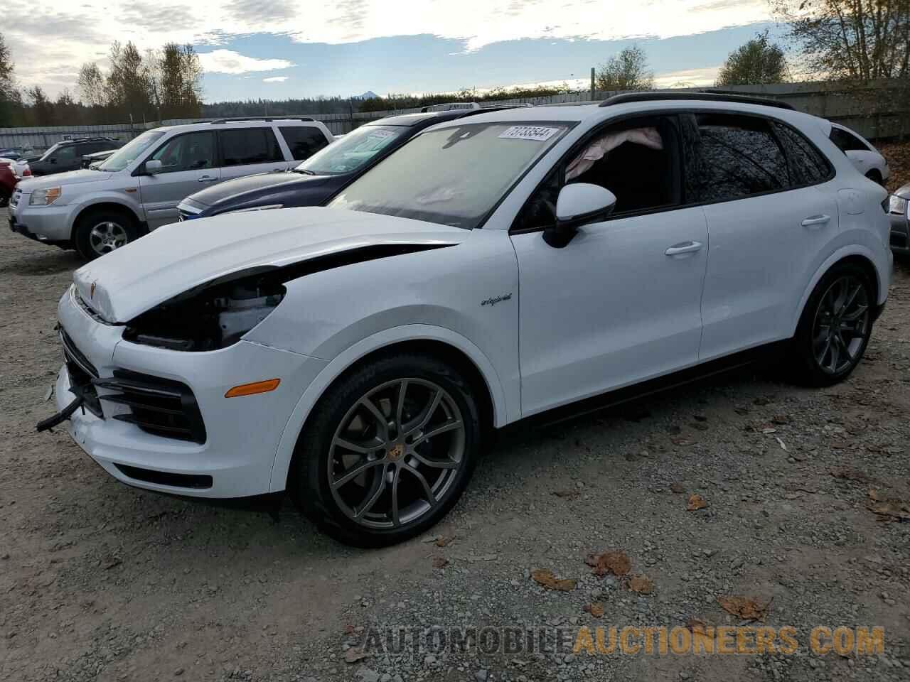 WP1AE2AY8MDA24095 PORSCHE CAYENNE 2021