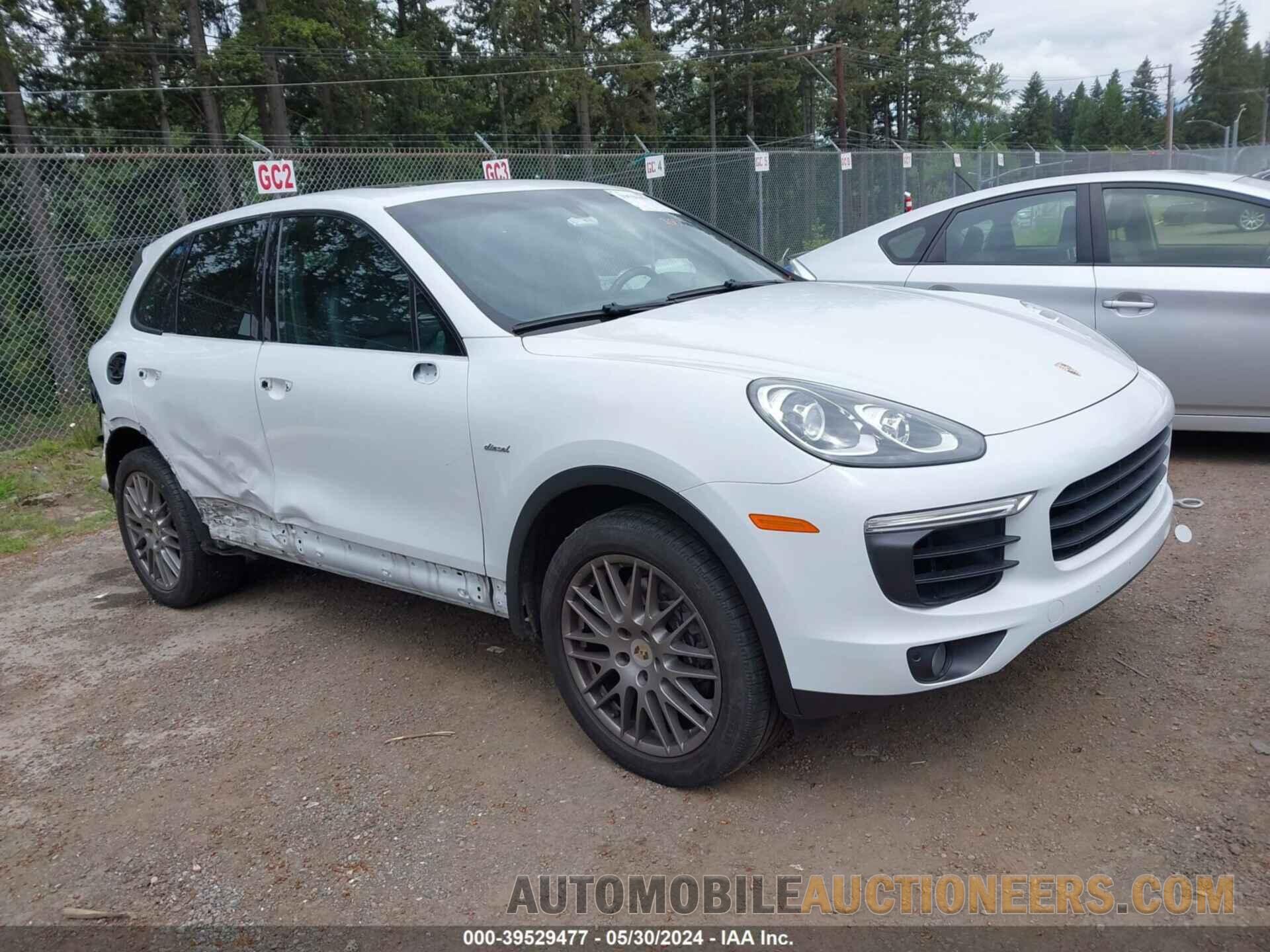 WP1AF2A21FLA40852 PORSCHE CAYENNE 2015