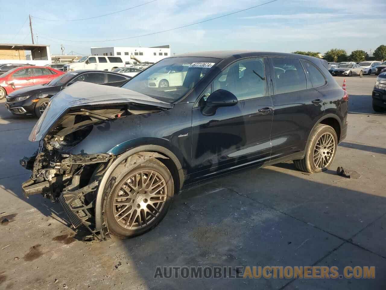 WP1AF2A22GKA41497 PORSCHE CAYENNE 2016