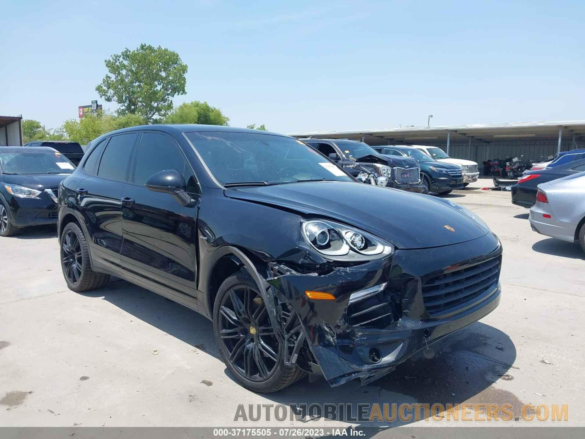 WP1AF2A23GKA40312 PORSCHE CAYENNE 2016