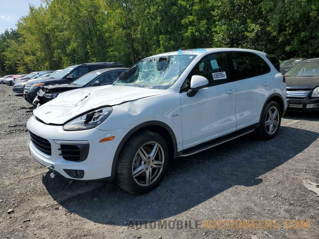 WP1AF2A23GKA43775 PORSCHE CAYENNE 2016