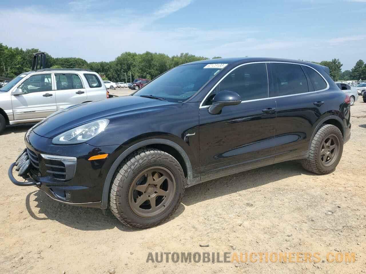 WP1AF2A26FLA42810 PORSCHE CAYENNE 2015