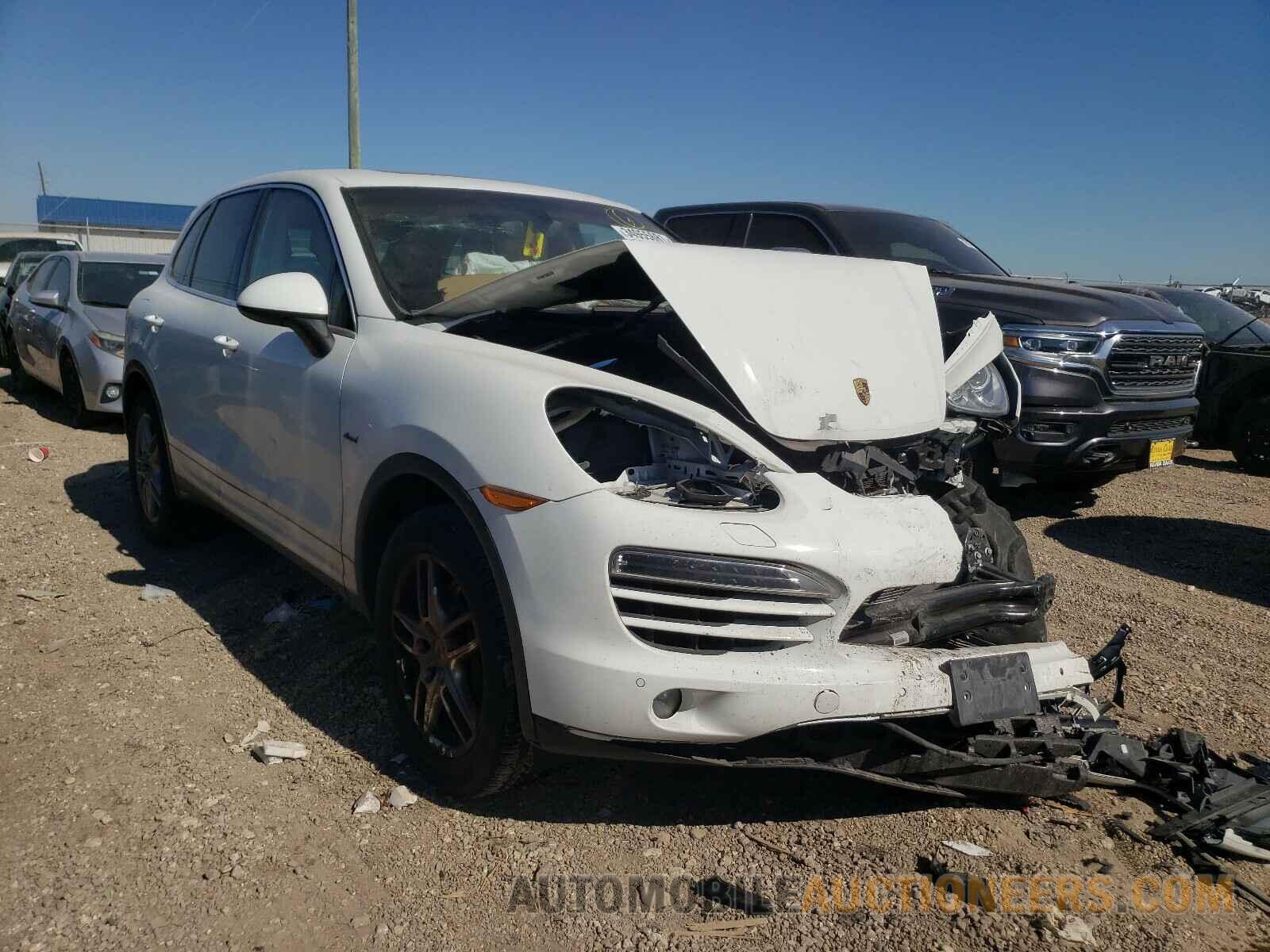 WP1AF2A27DLA39038 PORSCHE CAYENNE 2013