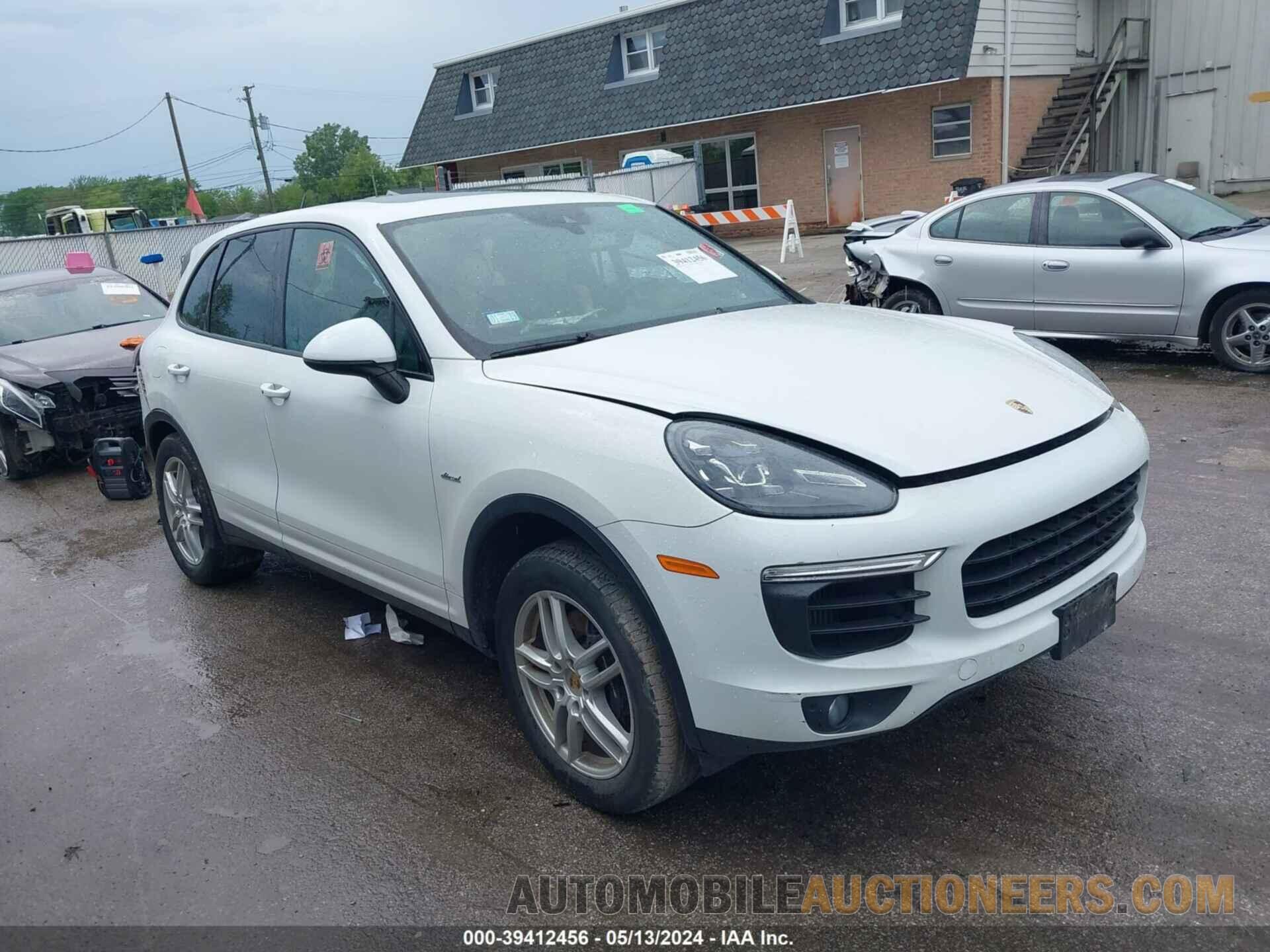 WP1AF2A27FLA43805 PORSCHE CAYENNE 2015