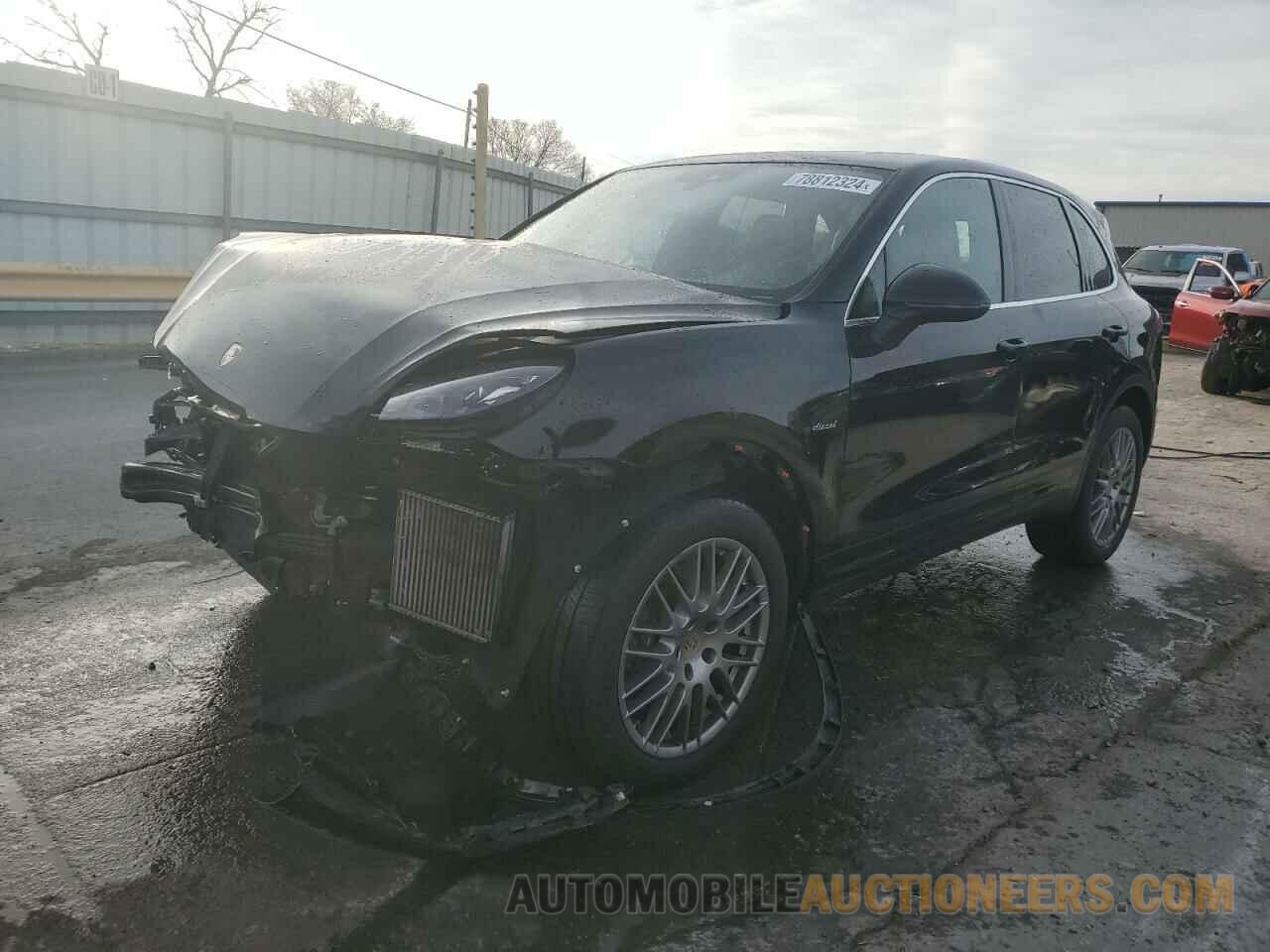 WP1AF2A27GKA42824 PORSCHE CAYENNE 2016