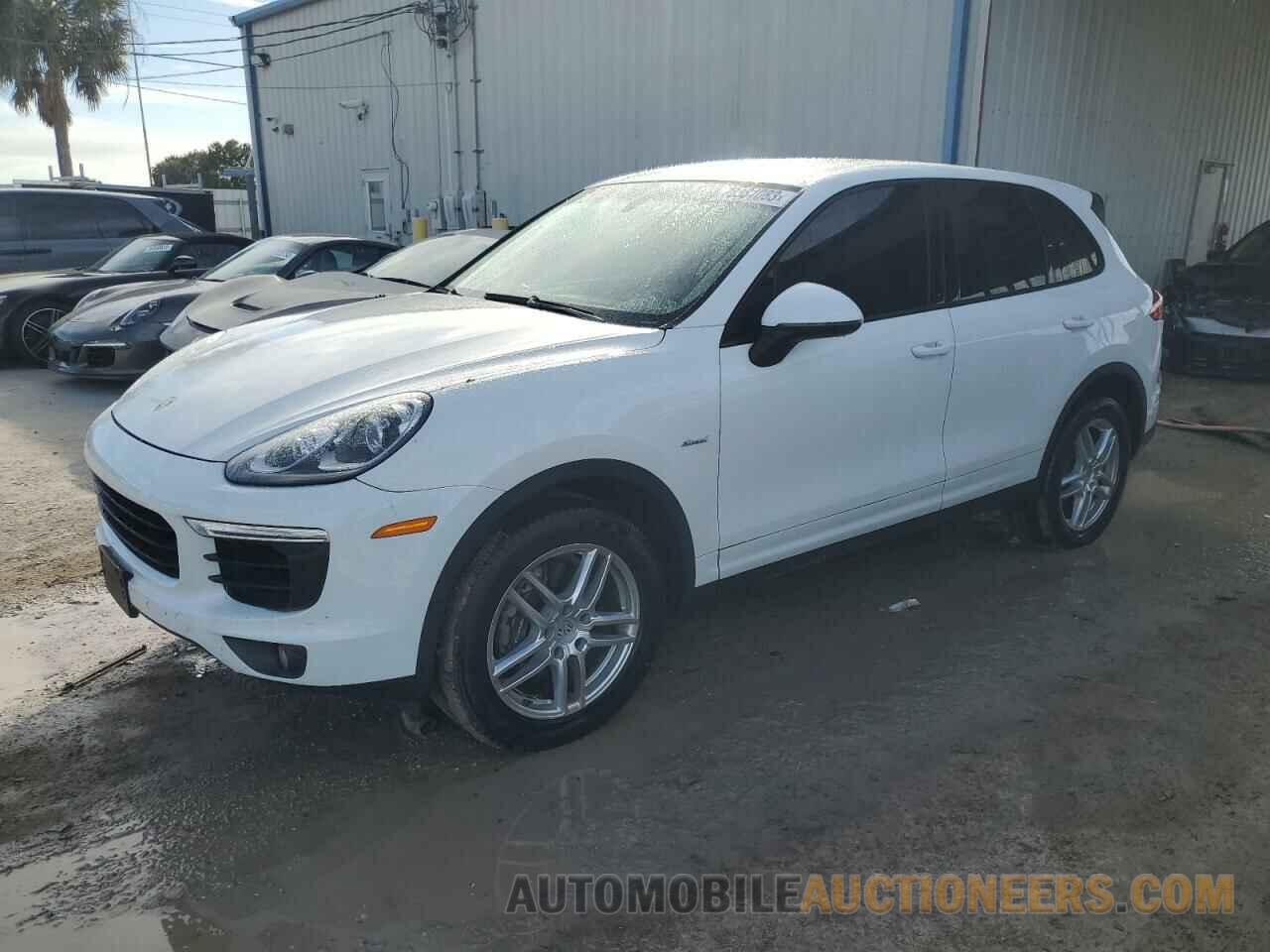 WP1AF2A28FLA39357 PORSCHE CAYENNE 2015